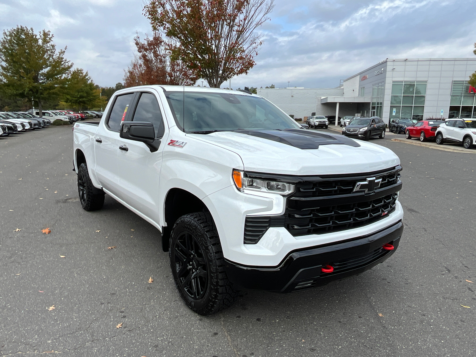 2024 Chevrolet Silverado 1500 LT Trail Boss 1