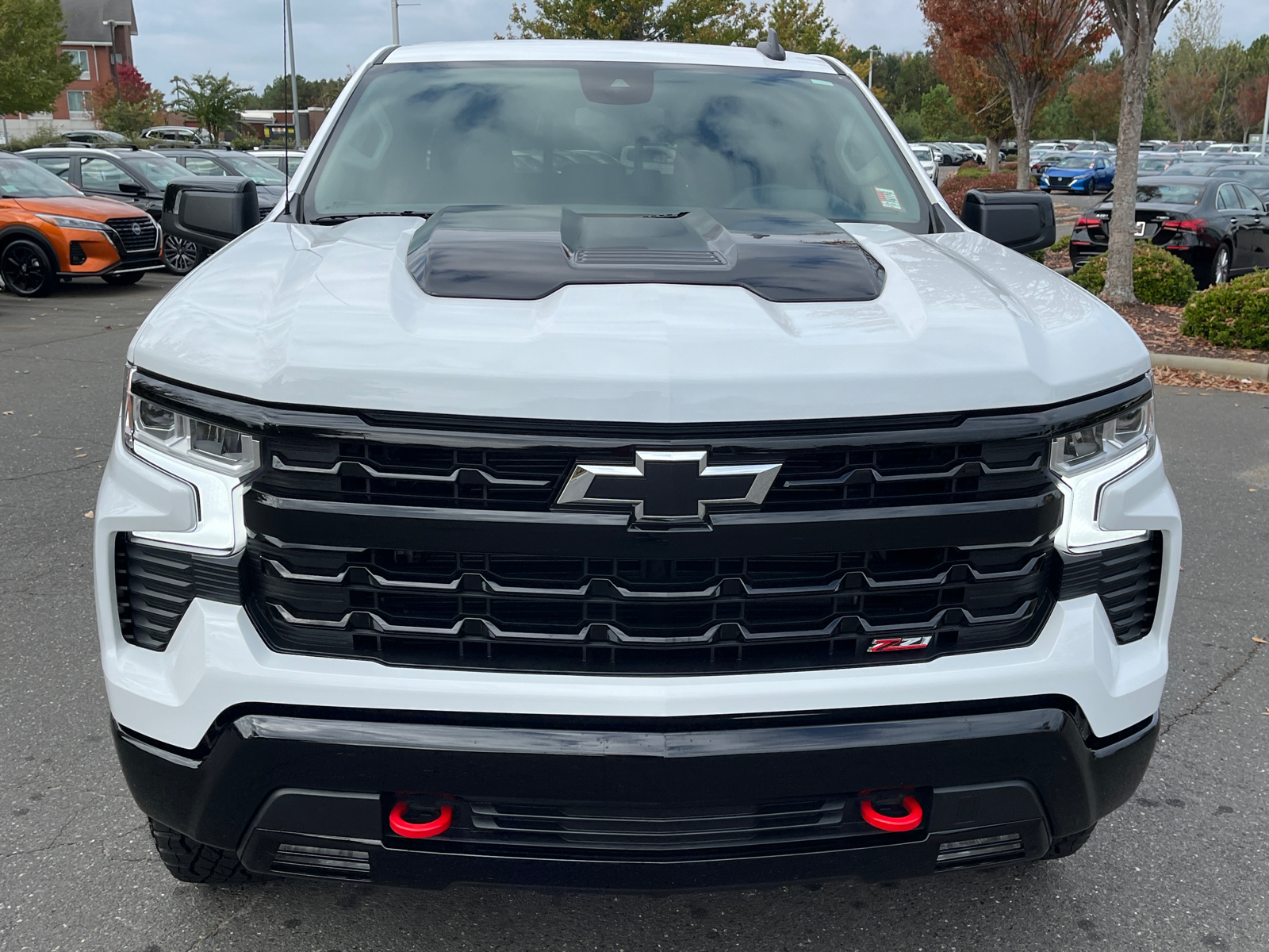 2024 Chevrolet Silverado 1500 LT Trail Boss 2