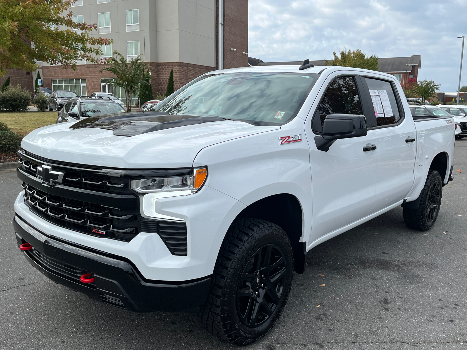 2024 Chevrolet Silverado 1500 LT Trail Boss 4