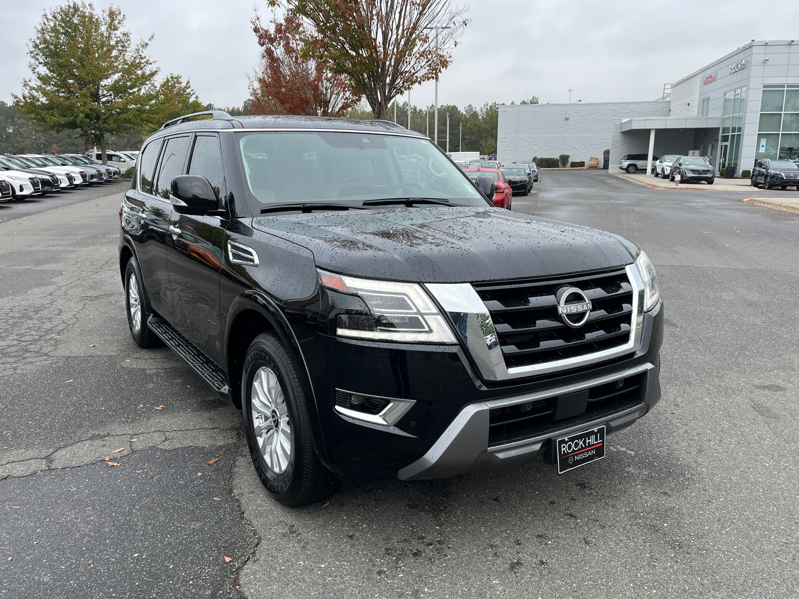 2023 Nissan Armada SV 1