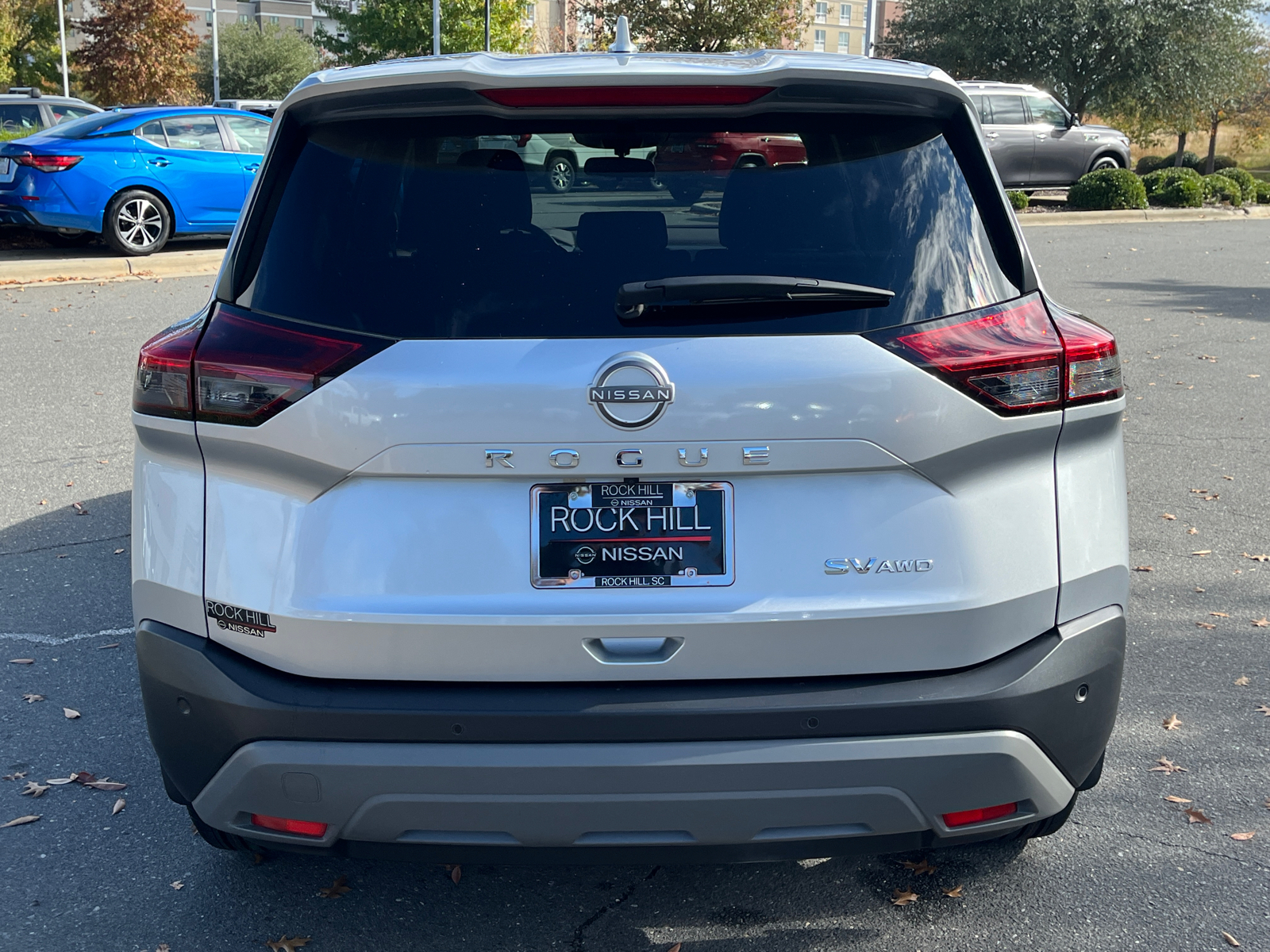 2023 Nissan Rogue SV 8