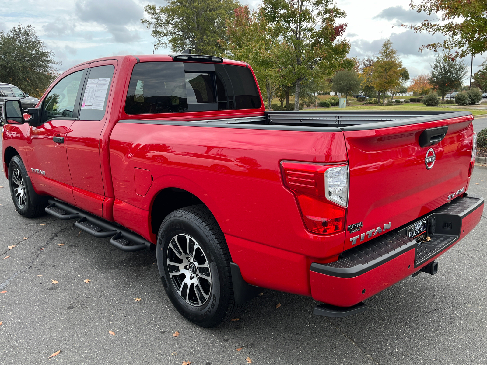 2024 Nissan Titan SV 7