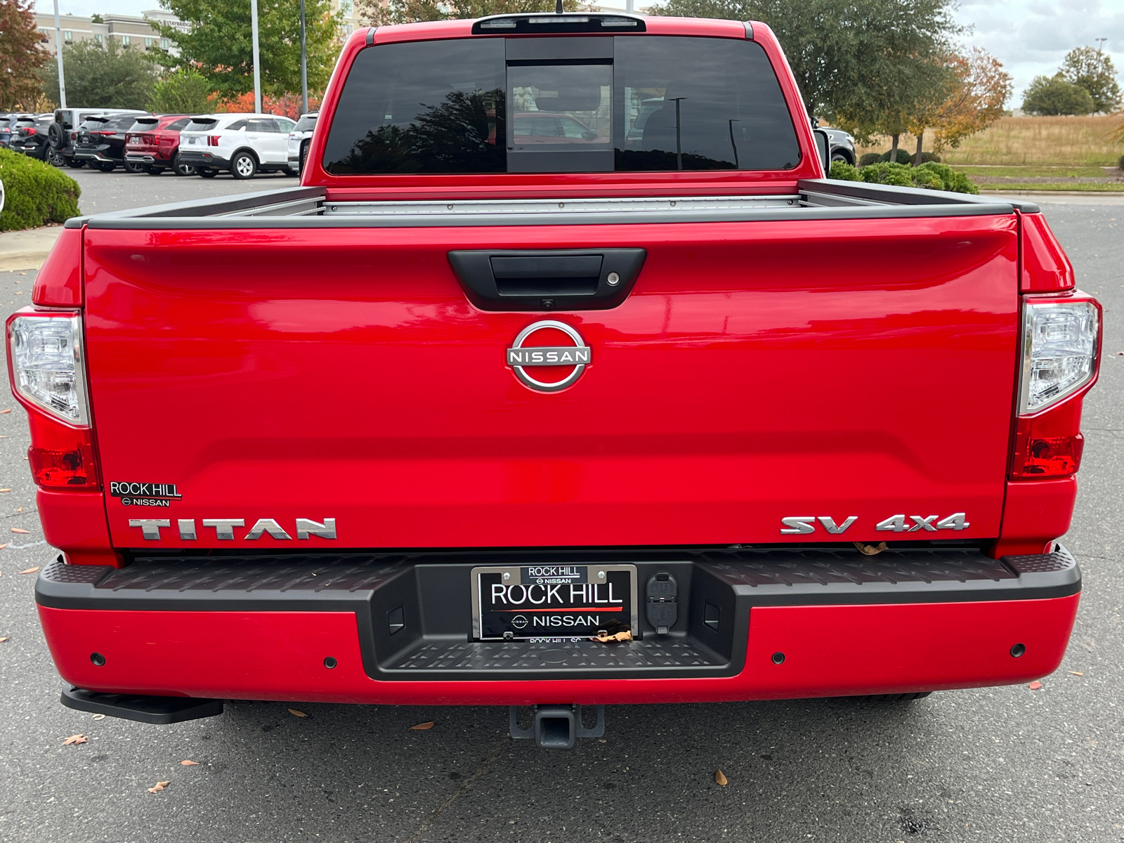 2024 Nissan Titan SV 8