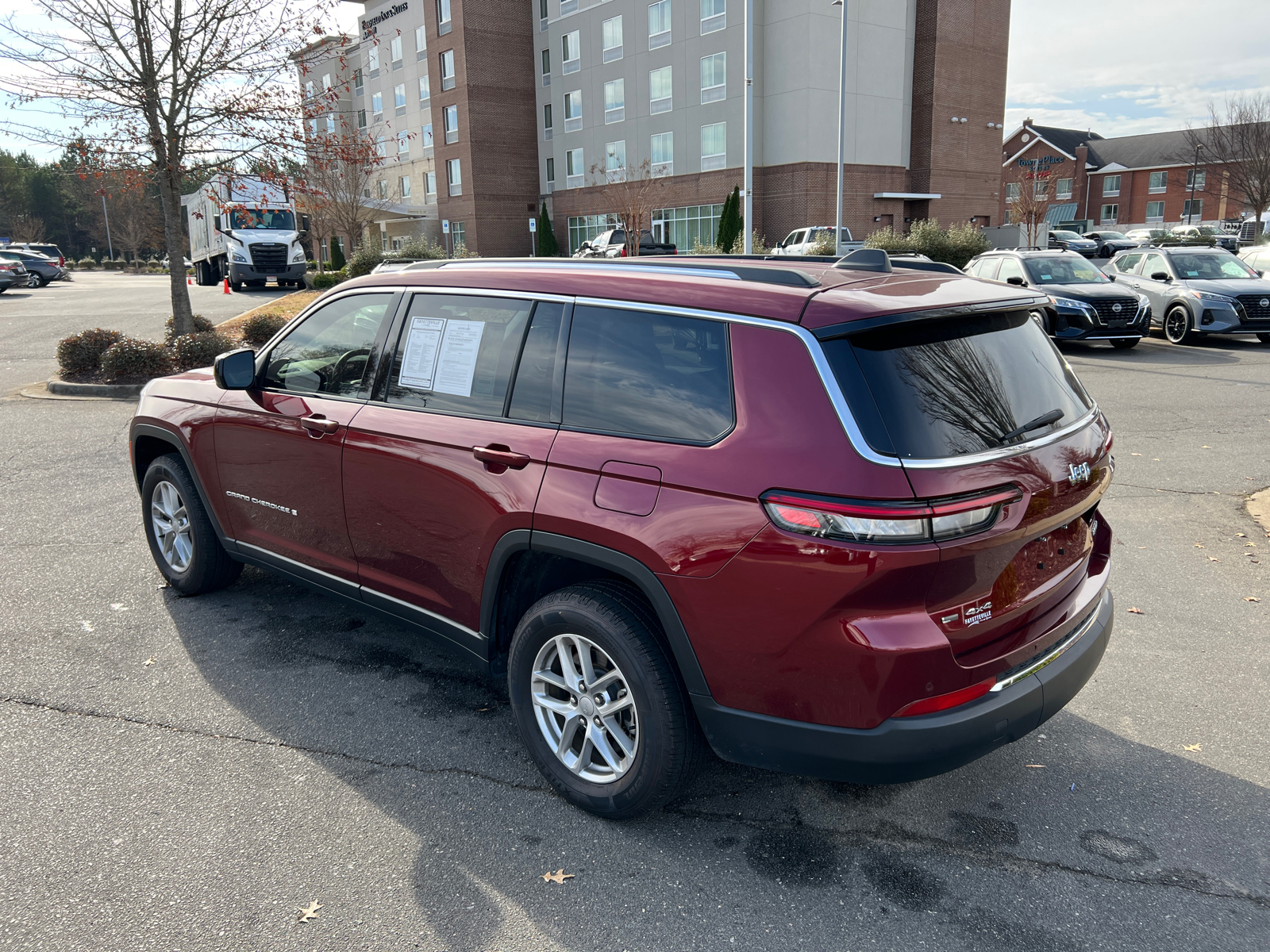 2021 Jeep Grand Cherokee L Laredo 7