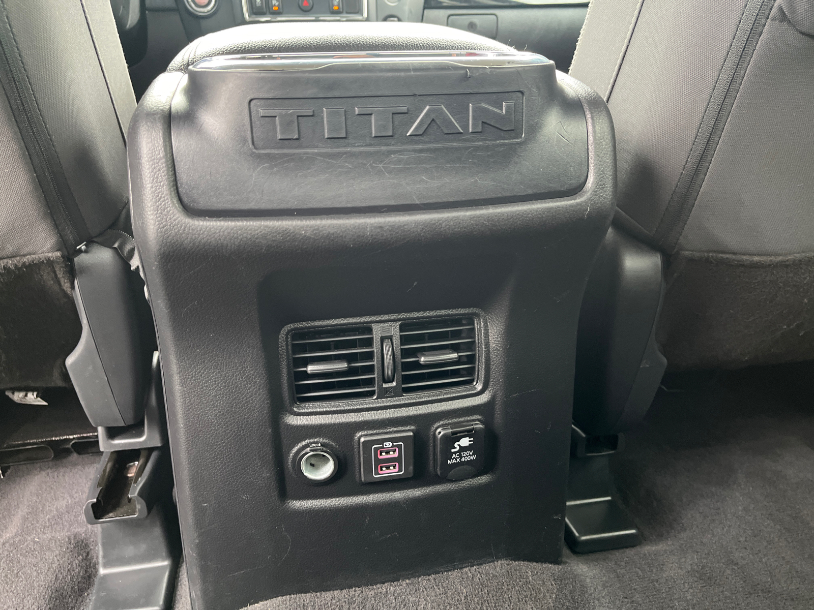 2022 Nissan Titan SV 36