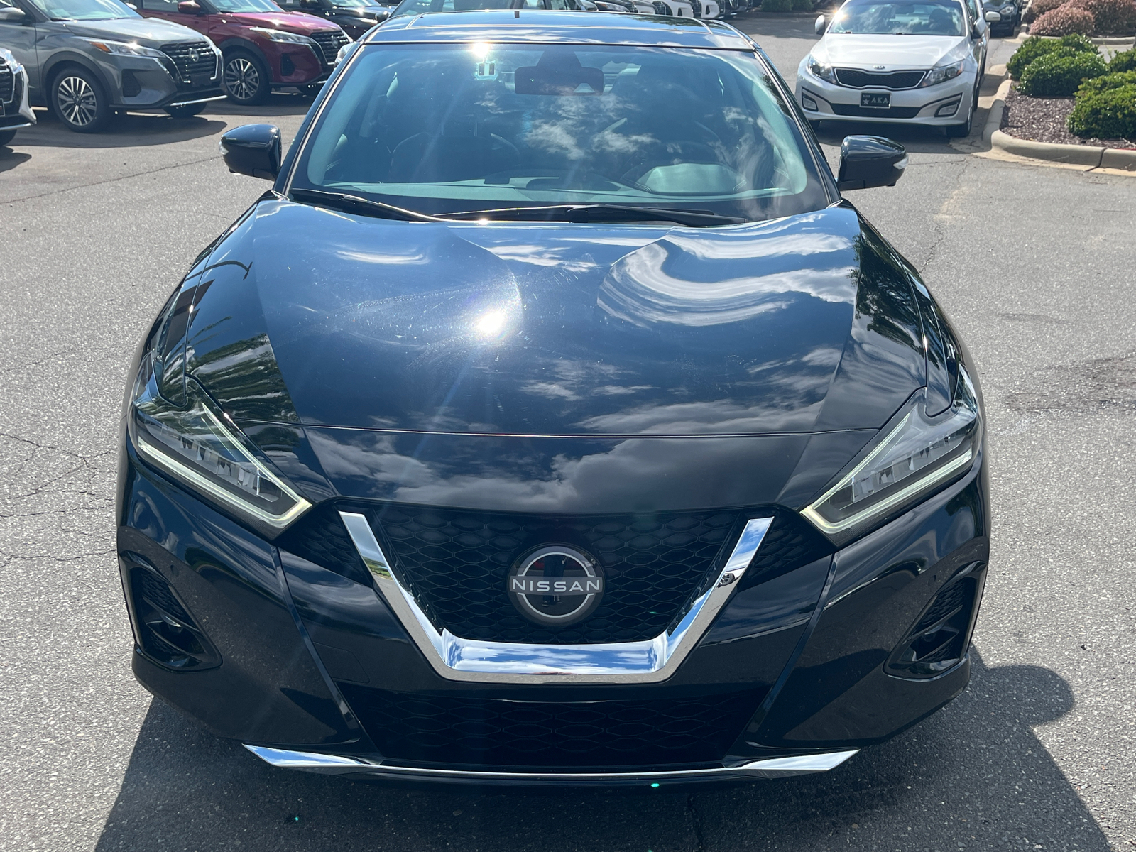 2023 Nissan Maxima Platinum 2