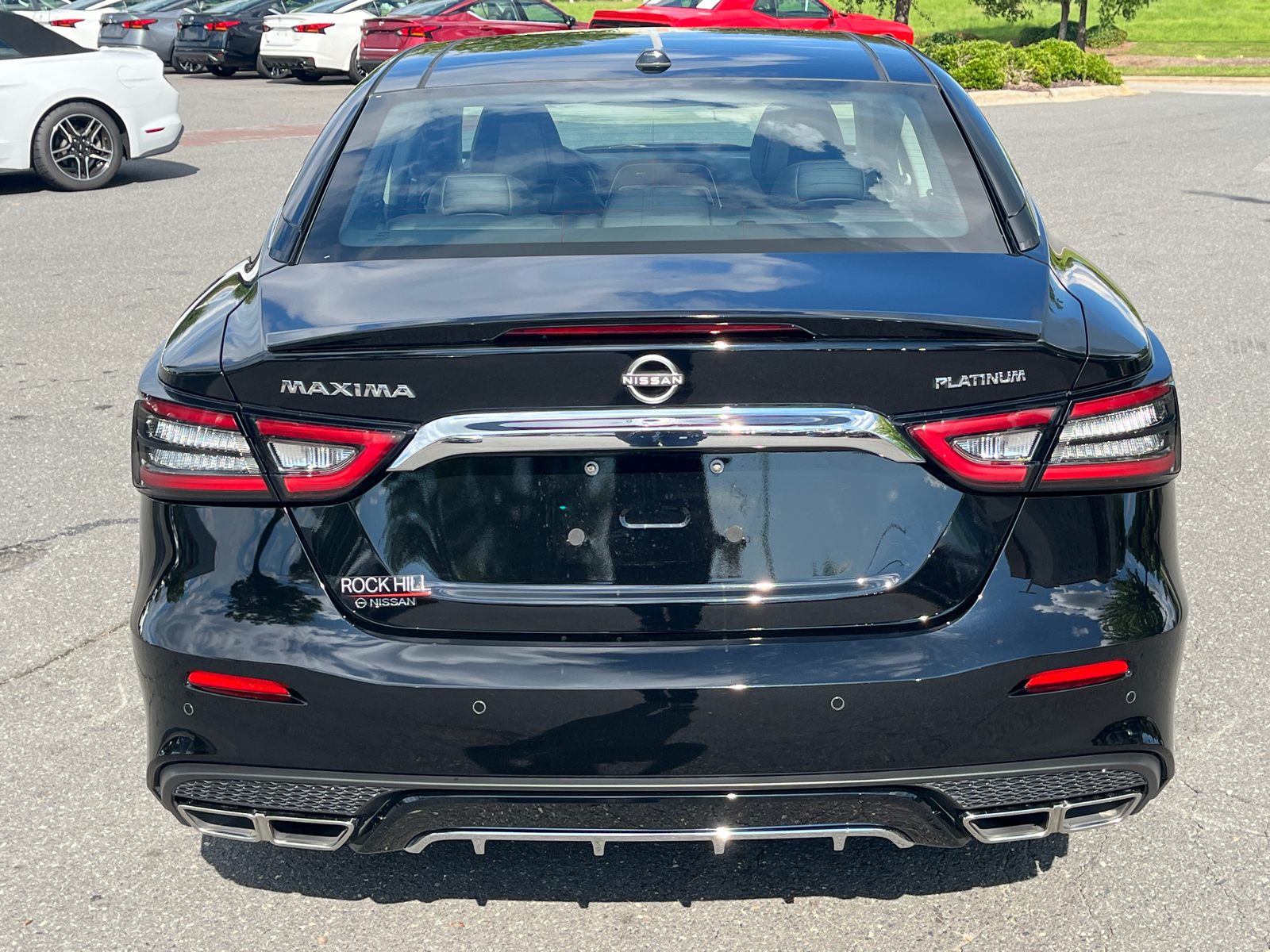 2023 Nissan Maxima Platinum 8