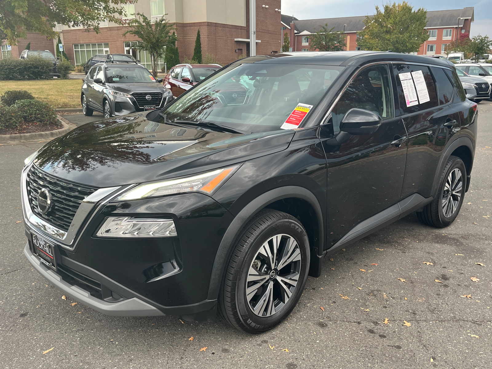 2021 Nissan Rogue SV 4