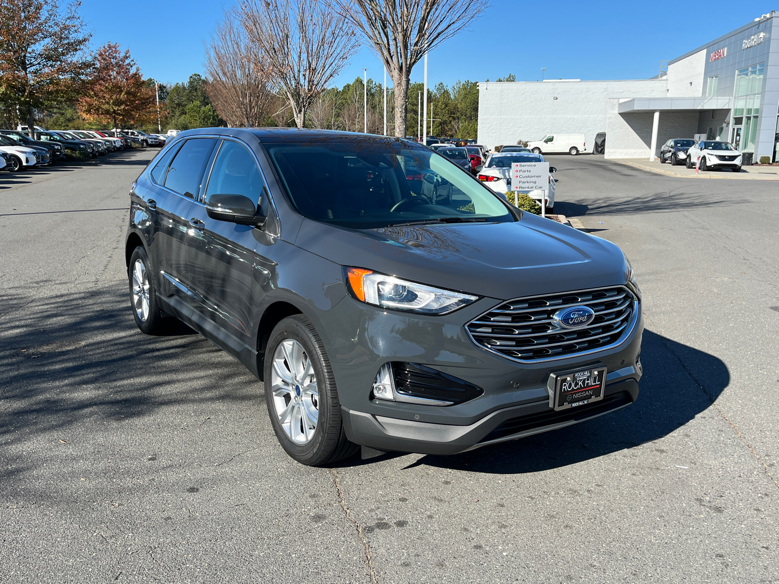 2021 Ford Edge Titanium 1