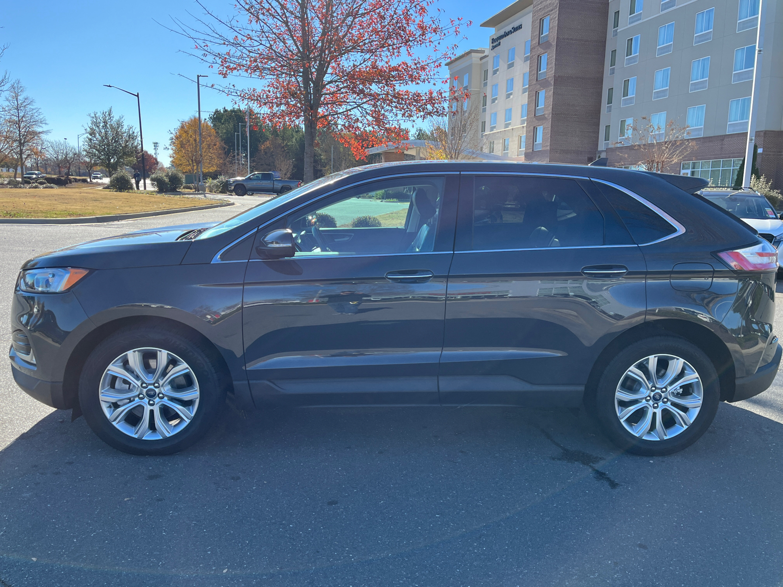 2021 Ford Edge Titanium 5