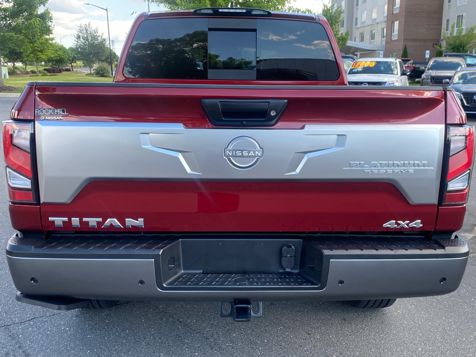 2023 Nissan Titan Platinum Reserve 5