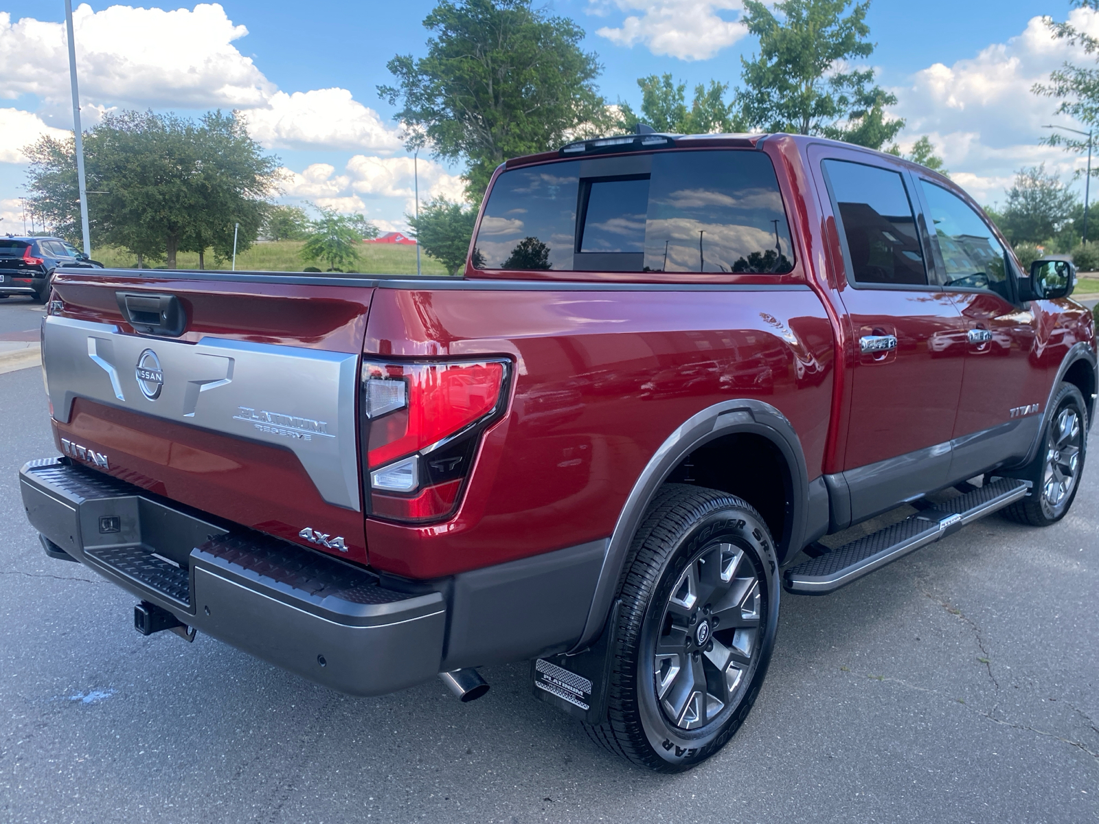 2023 Nissan Titan Platinum Reserve 13