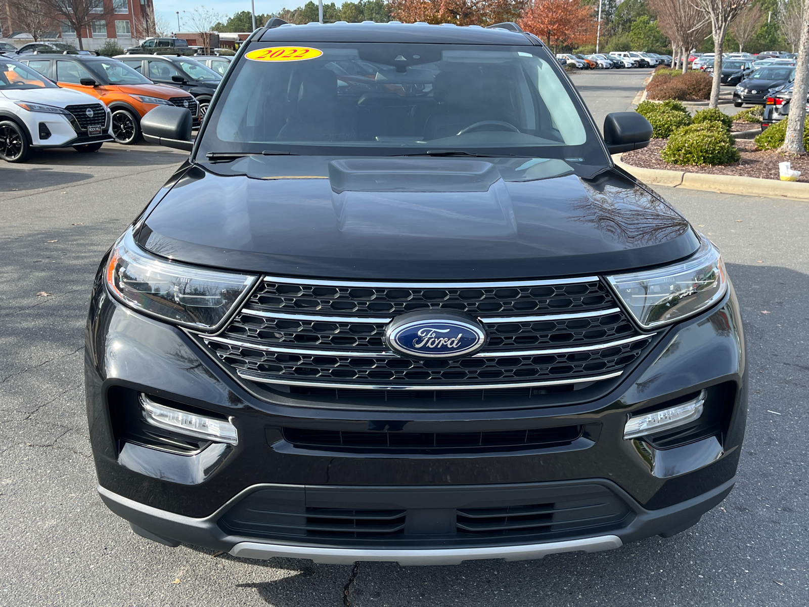 2022 Ford Explorer XLT 2