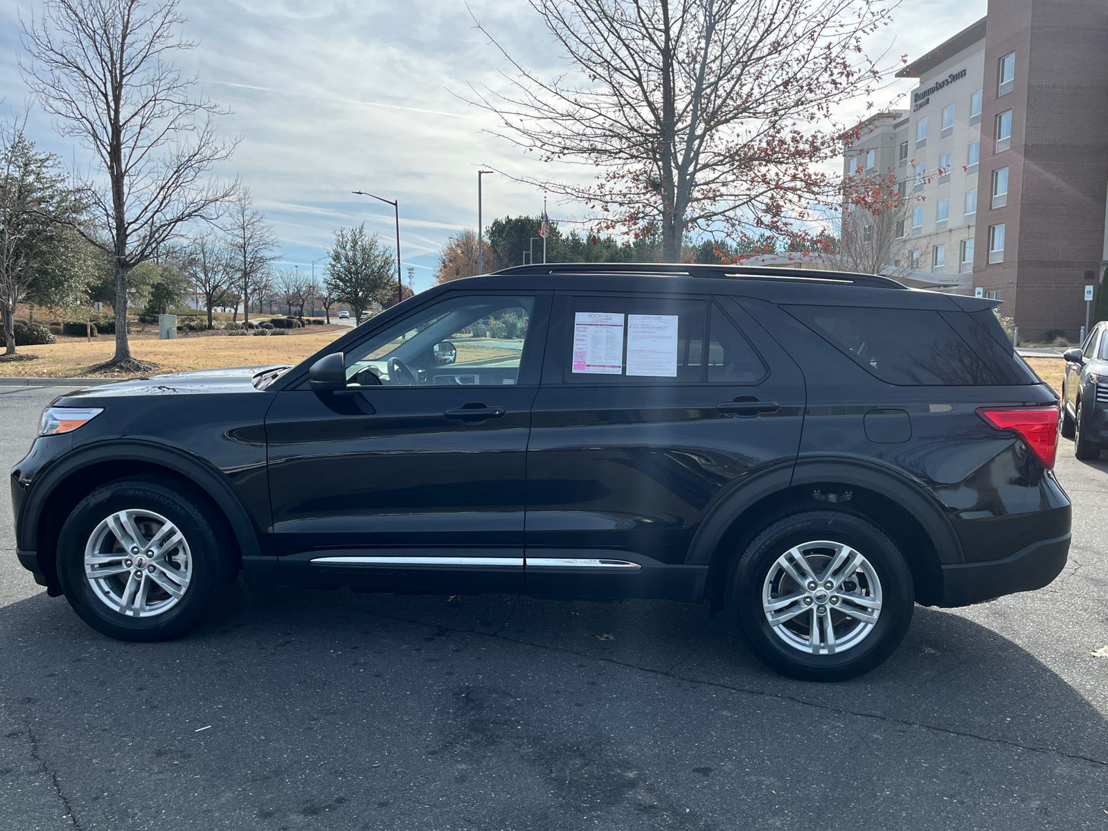 2022 Ford Explorer XLT 5