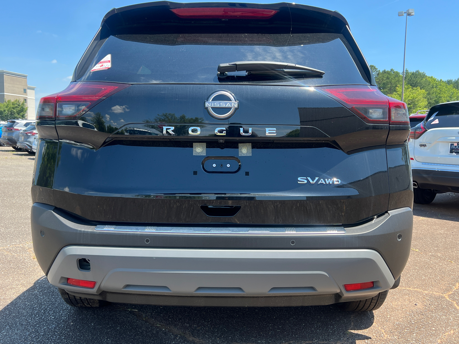 2023 Nissan Rogue SV 8