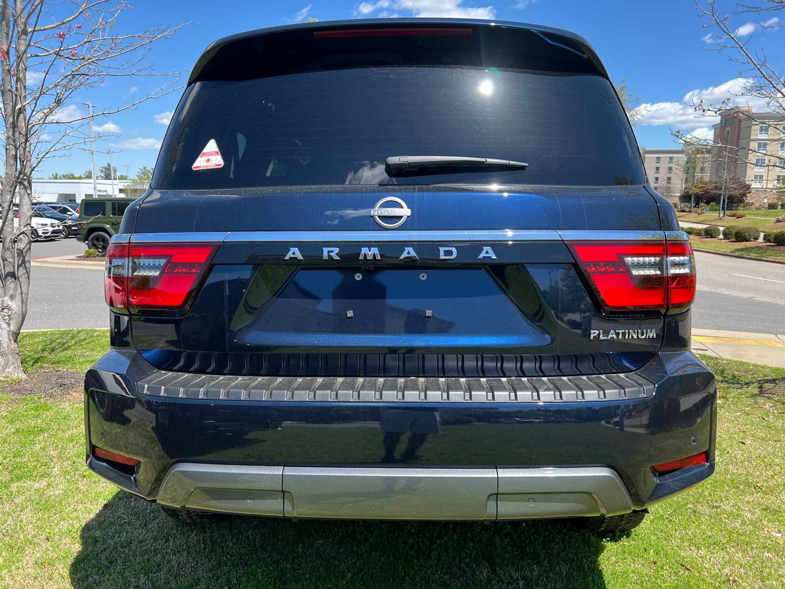 2024 Nissan Armada Platinum 8