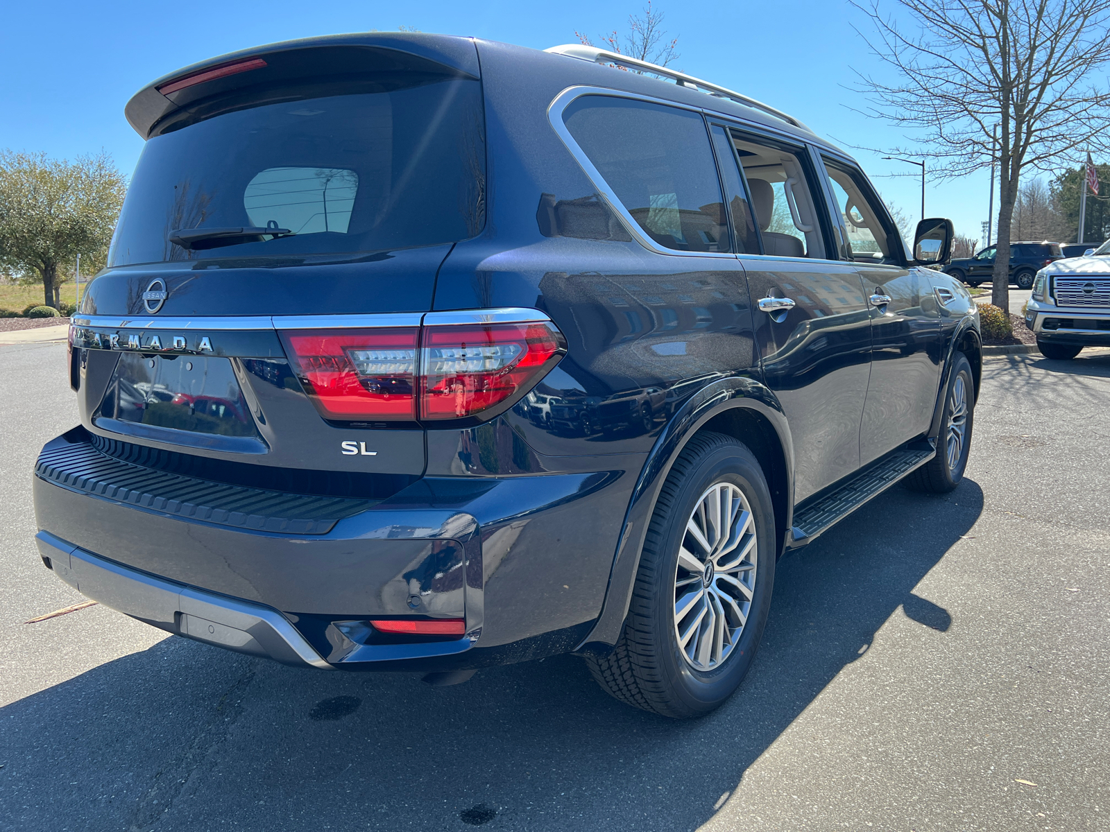 2024 Nissan Armada SL 10