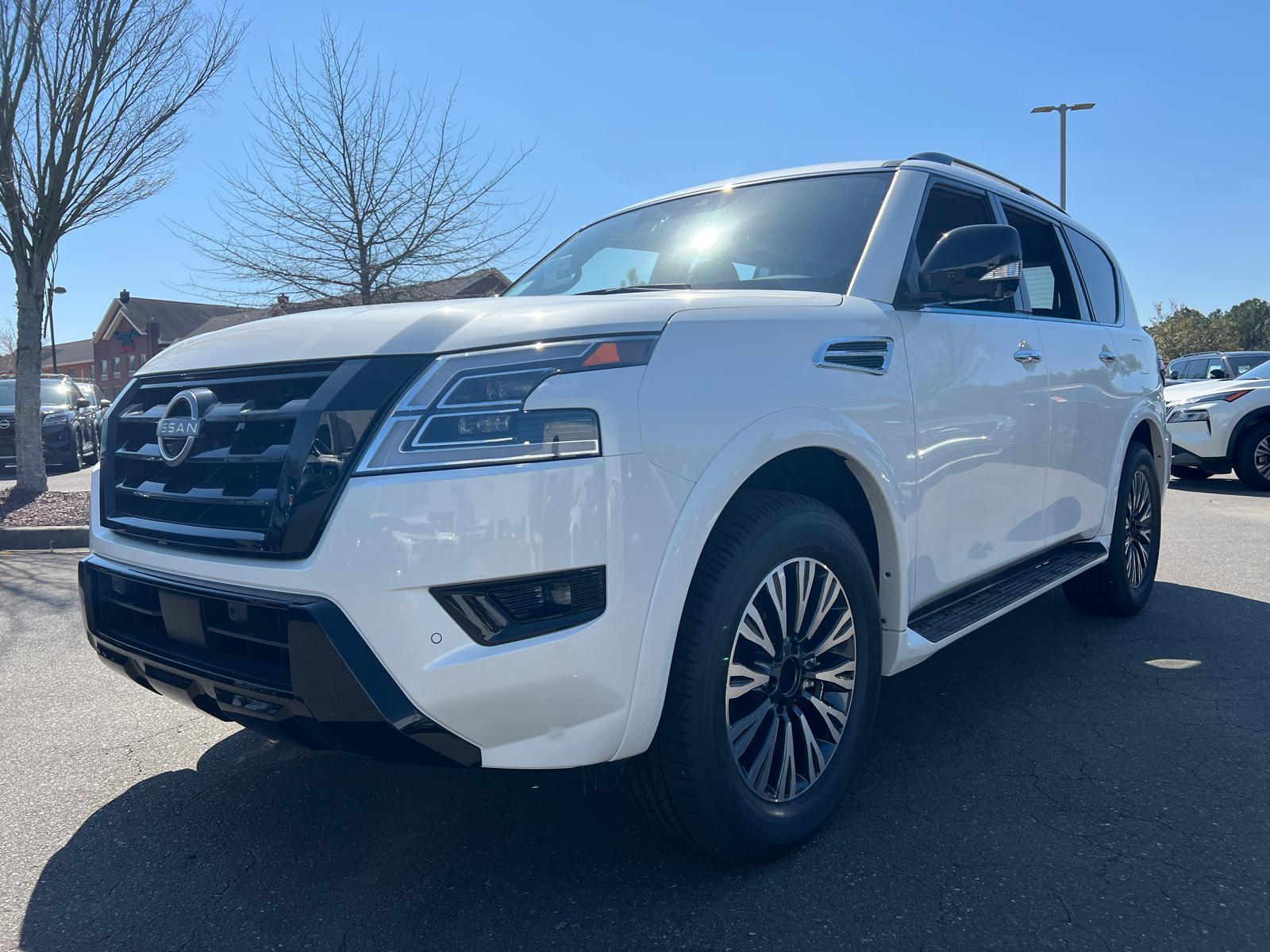 2024 Nissan Armada SL 4