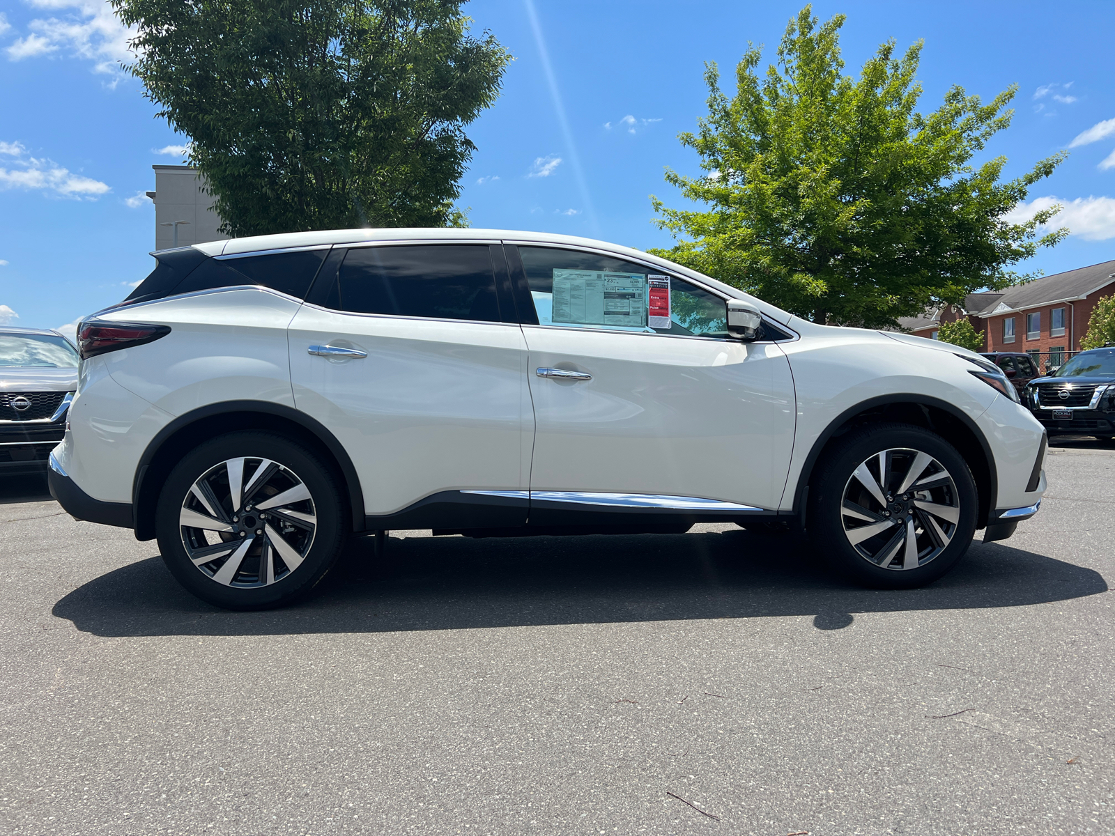 2024 Nissan Murano SL 11