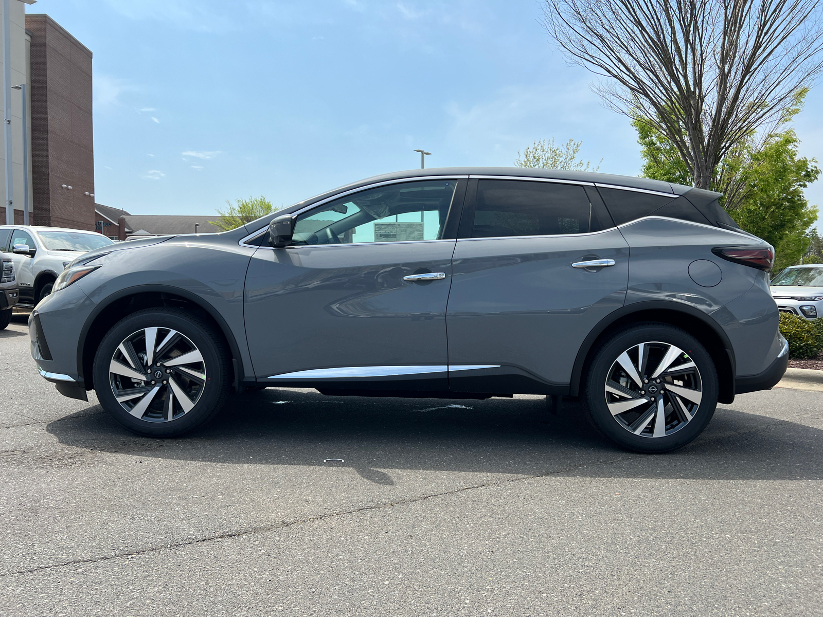 2024 Nissan Murano SL 5