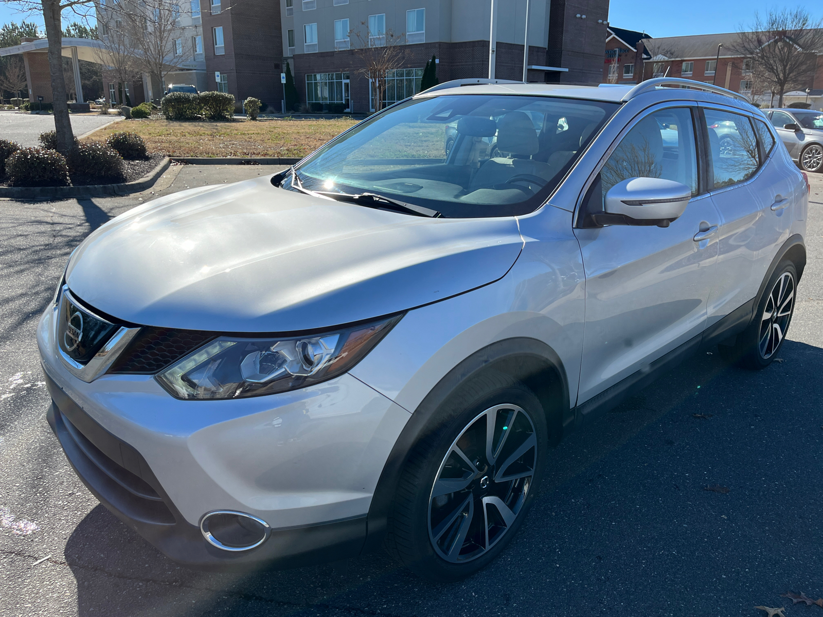 2019 Nissan Rogue Sport SL 4