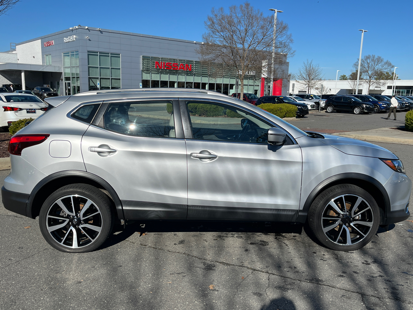 2019 Nissan Rogue Sport SL 11