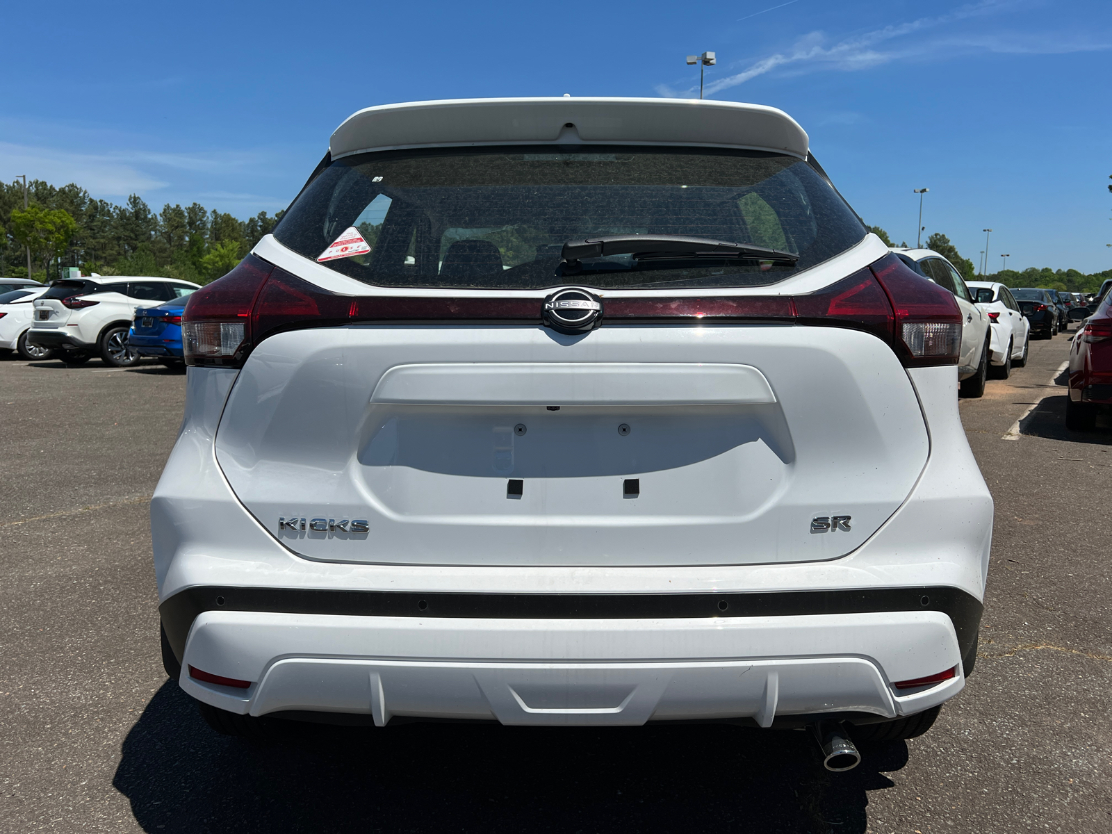 2024 Nissan Kicks SR 7