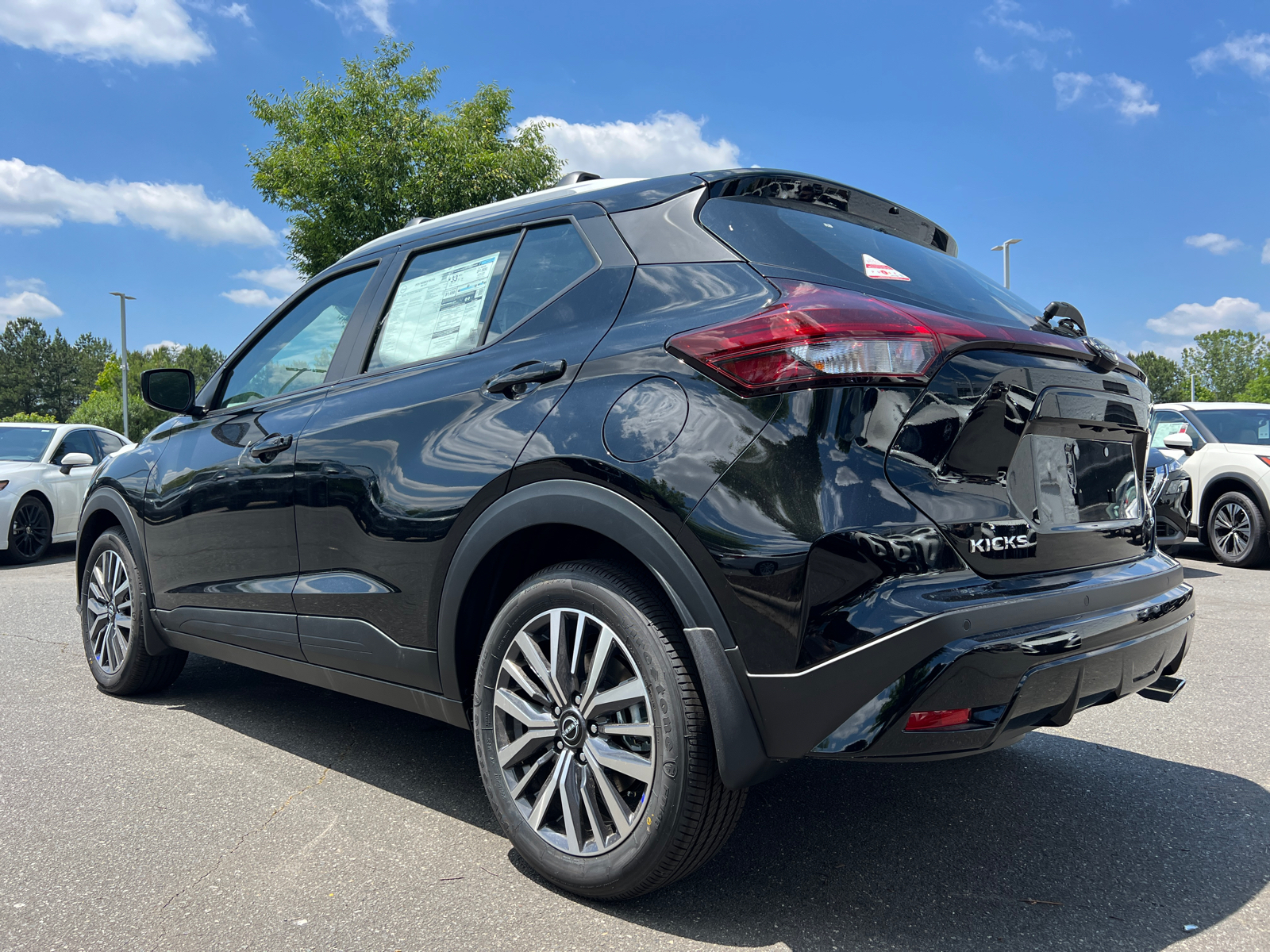 2024 Nissan Kicks SV 6