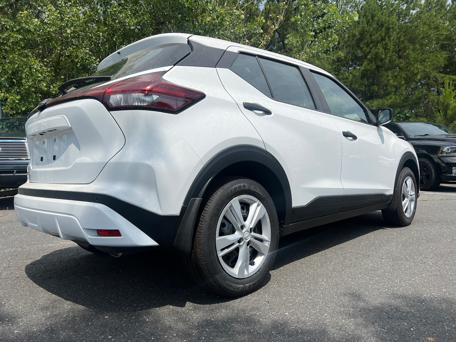 2024 Nissan Kicks S 8