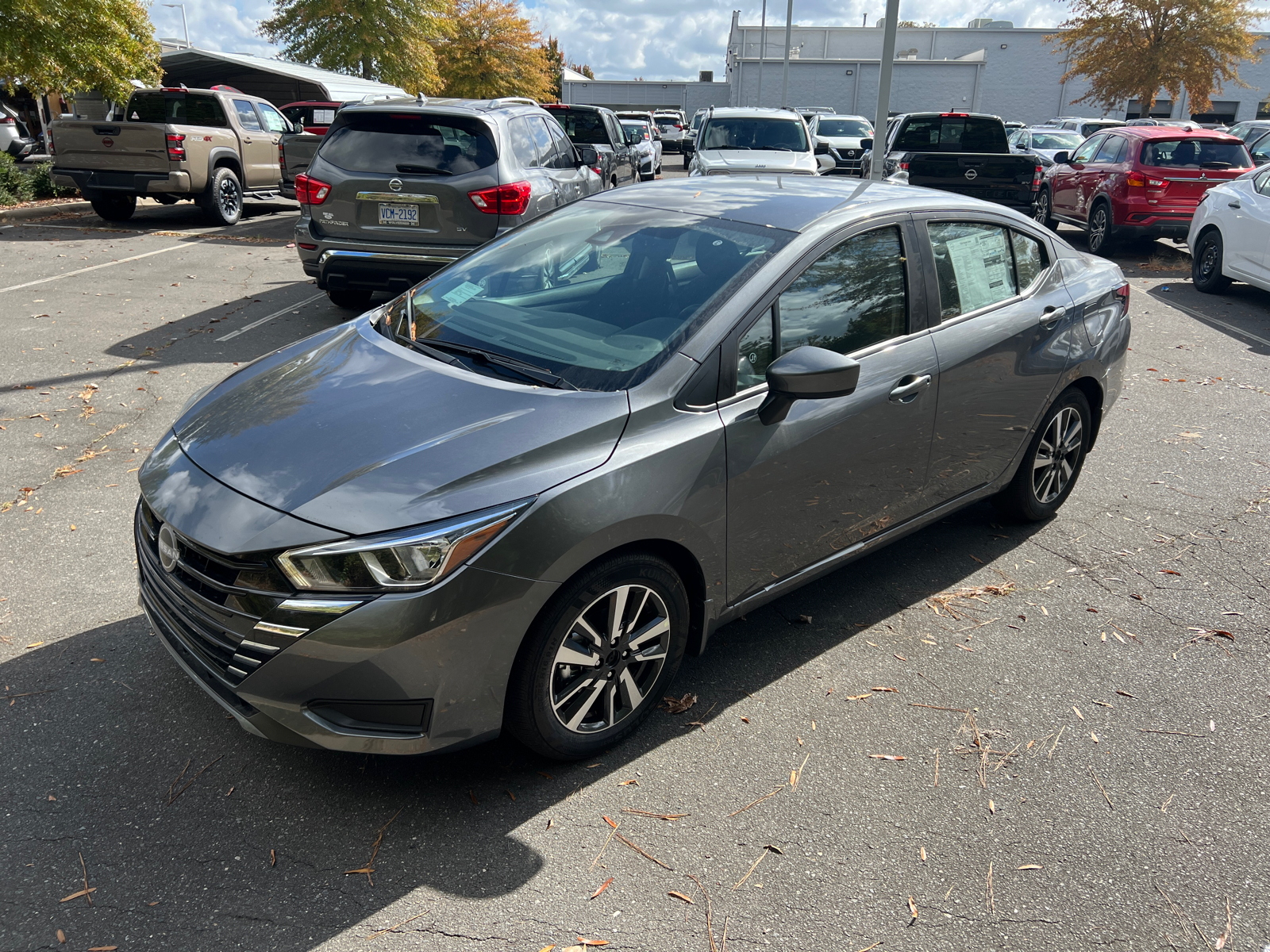 2024 Nissan Versa 1.6 SV 4