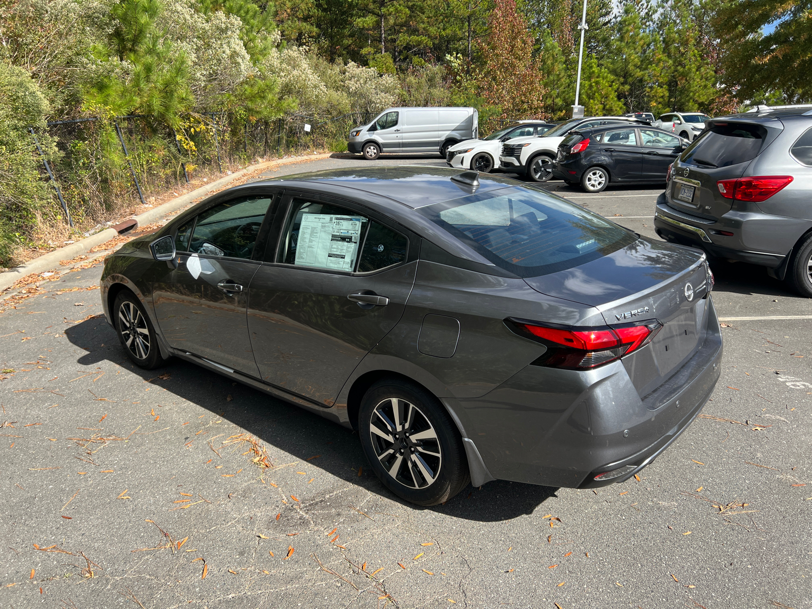 2024 Nissan Versa 1.6 SV 7