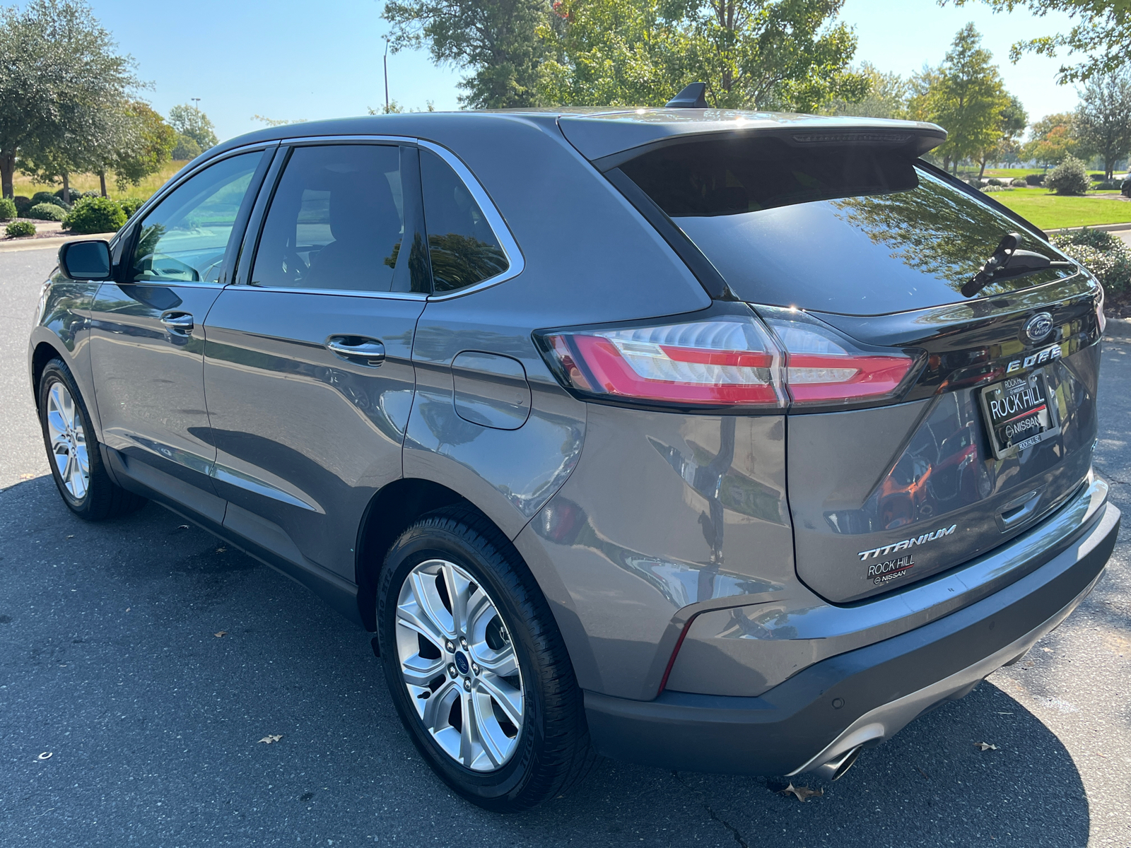 2021 Ford Edge Titanium 7