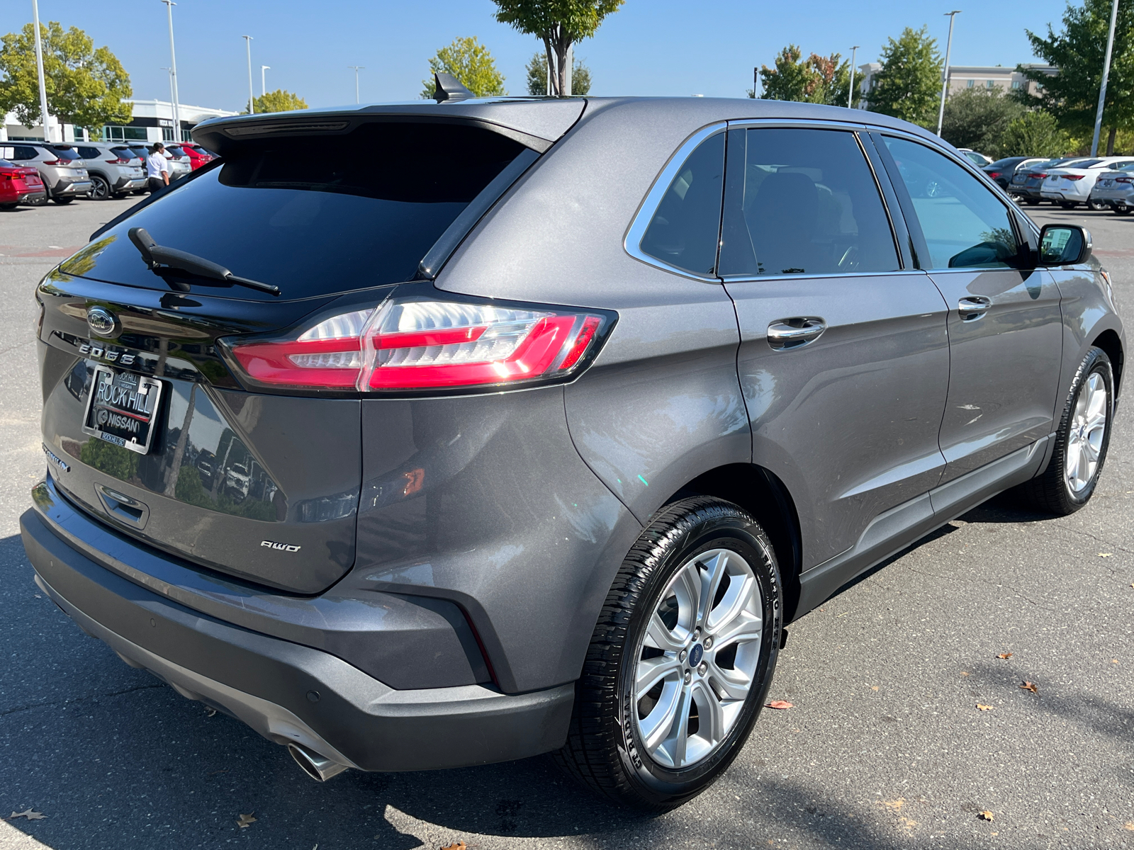 2021 Ford Edge Titanium 10