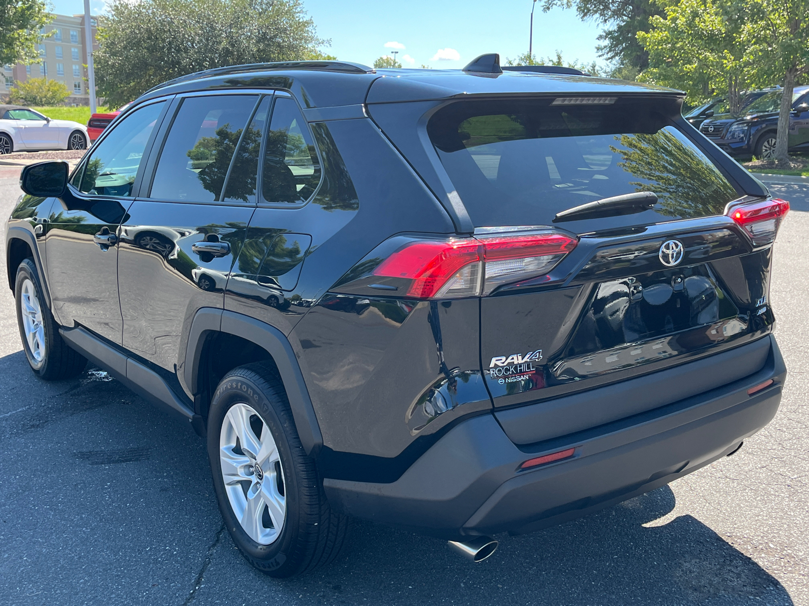 2021 Toyota RAV4 XLE 7