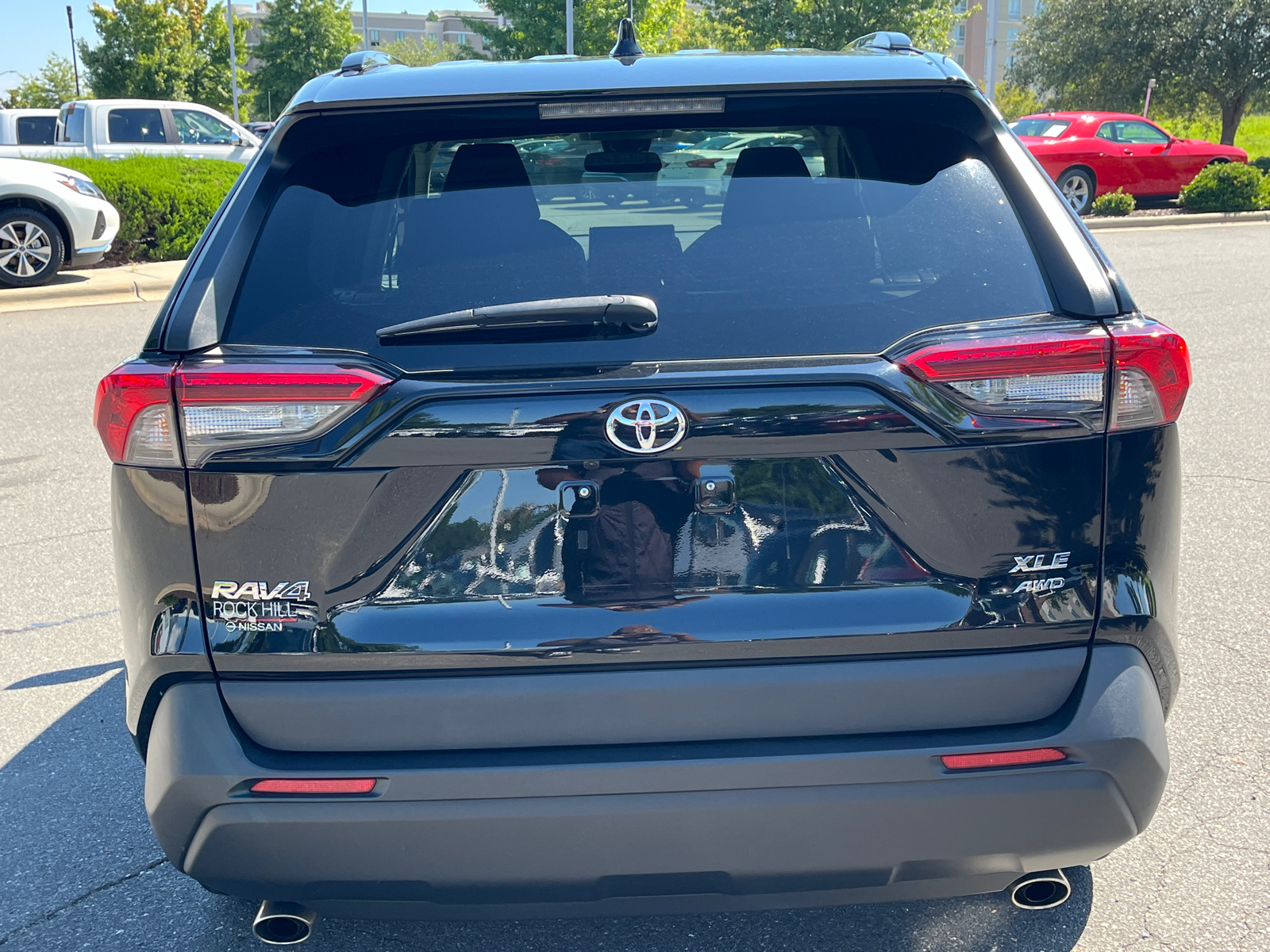 2021 Toyota RAV4 XLE 8