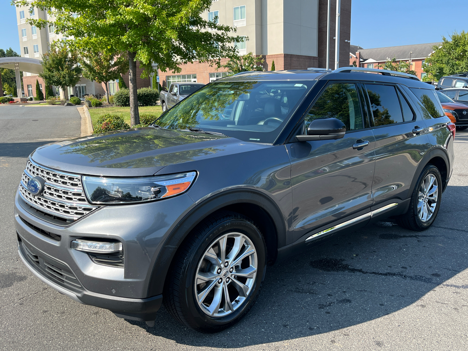 2021 Ford Explorer Limited 4