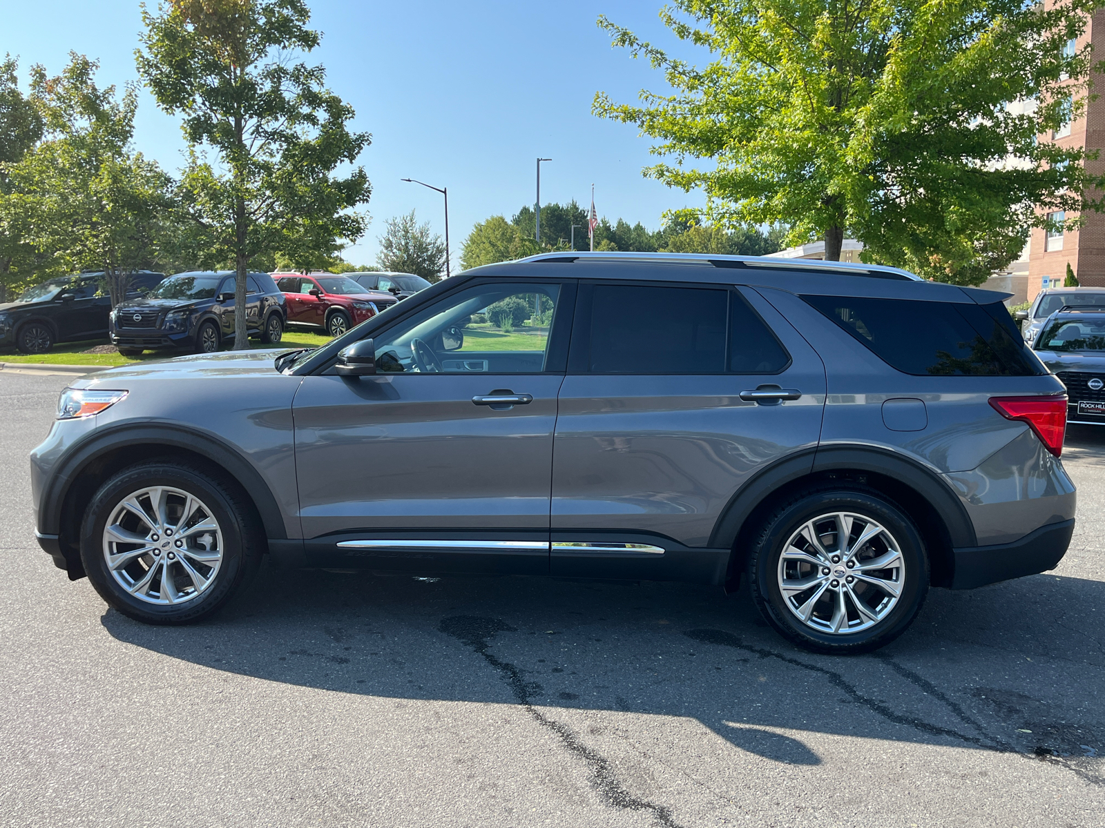 2021 Ford Explorer Limited 5