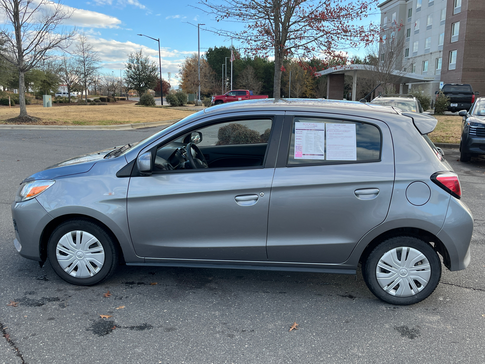 2021 Mitsubishi Mirage ES 5