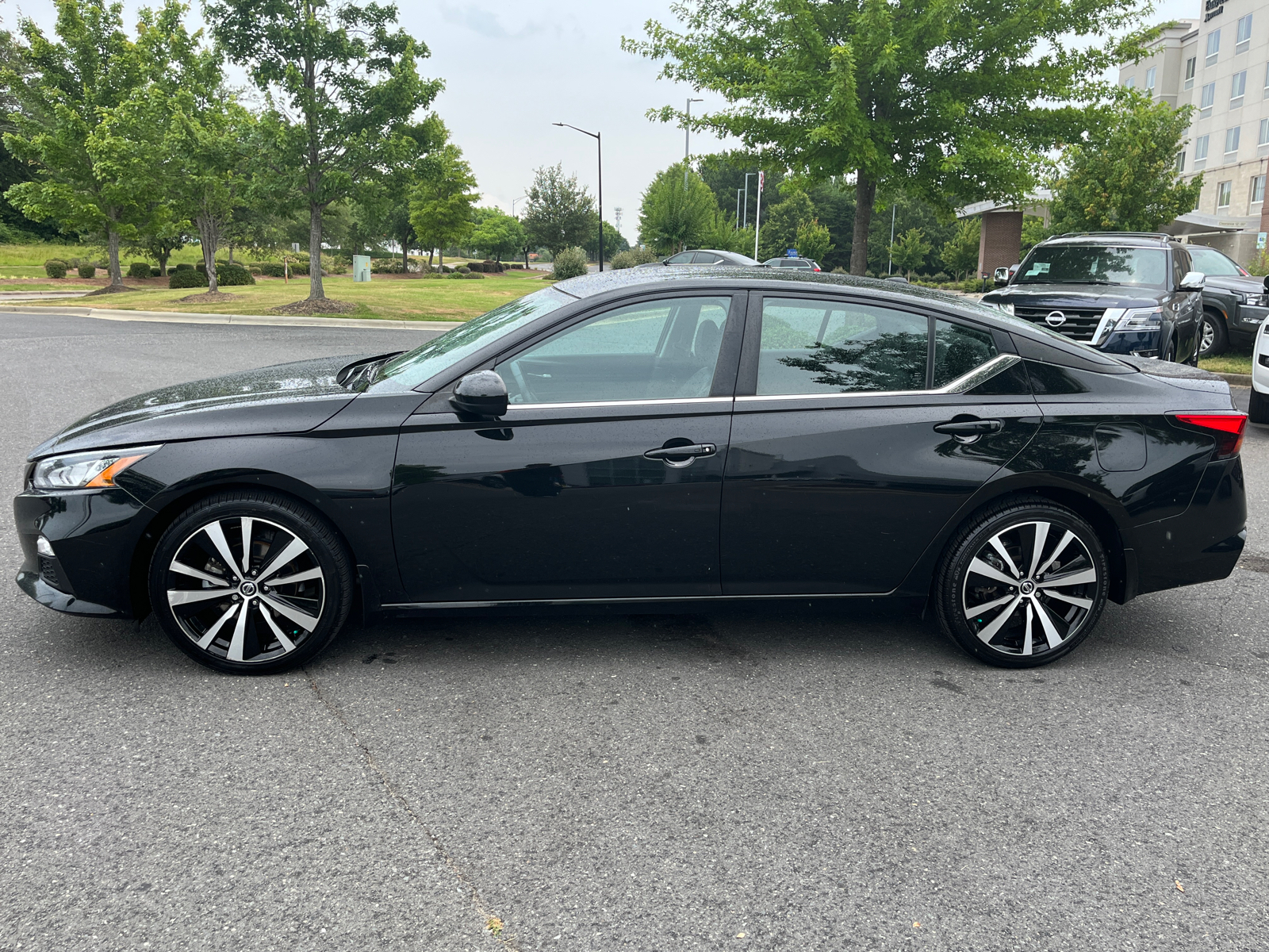 2021 Nissan Altima 2.5 SR 5