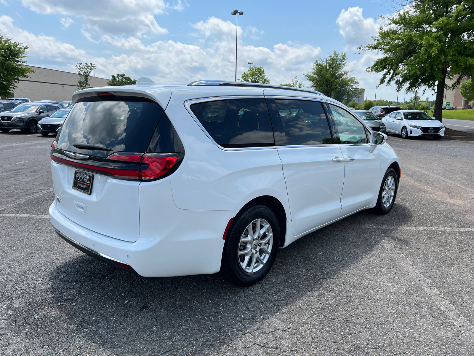 2021 Chrysler Pacifica Touring L 10
