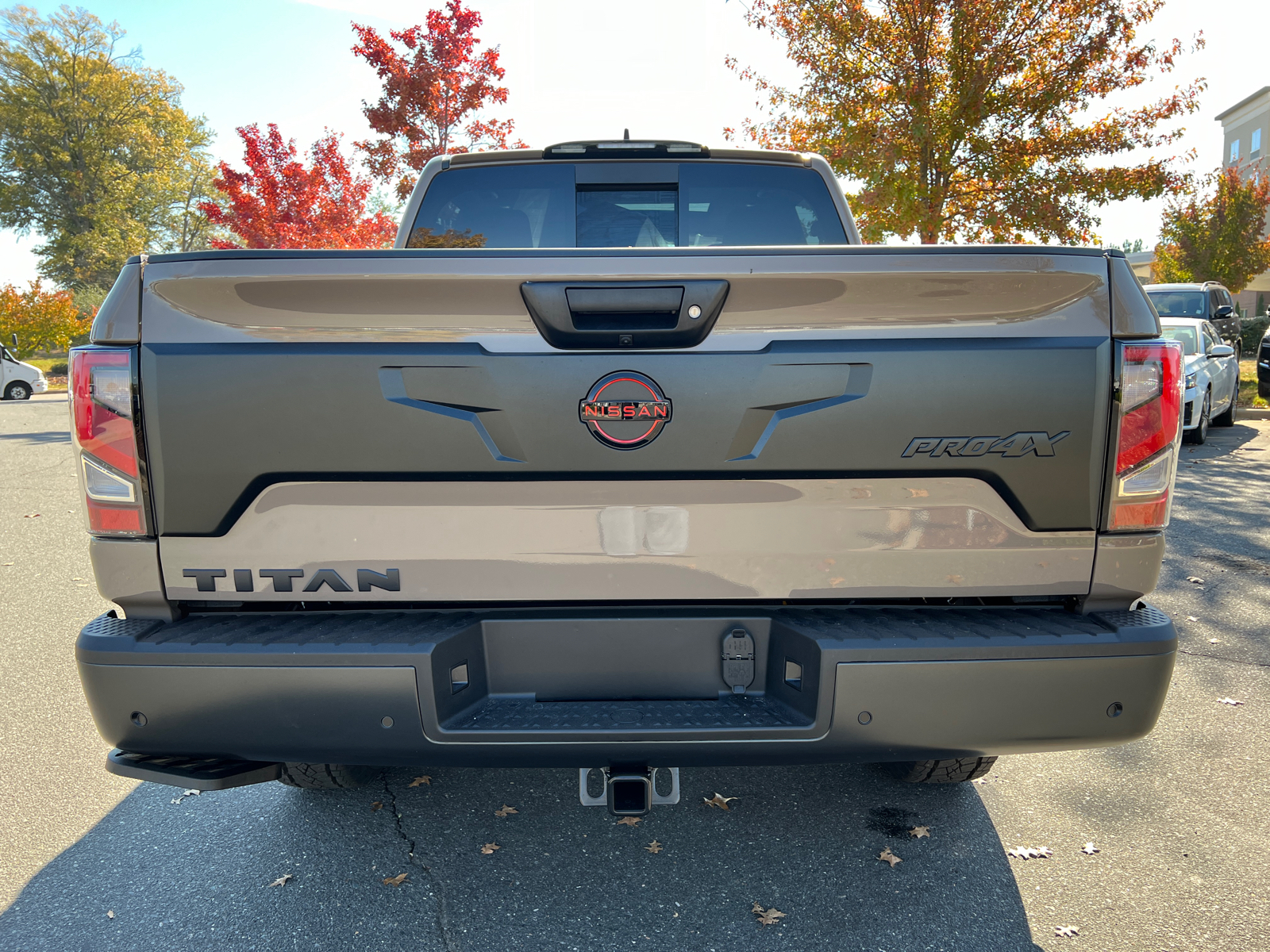 2024 Nissan Titan PRO-4X 8