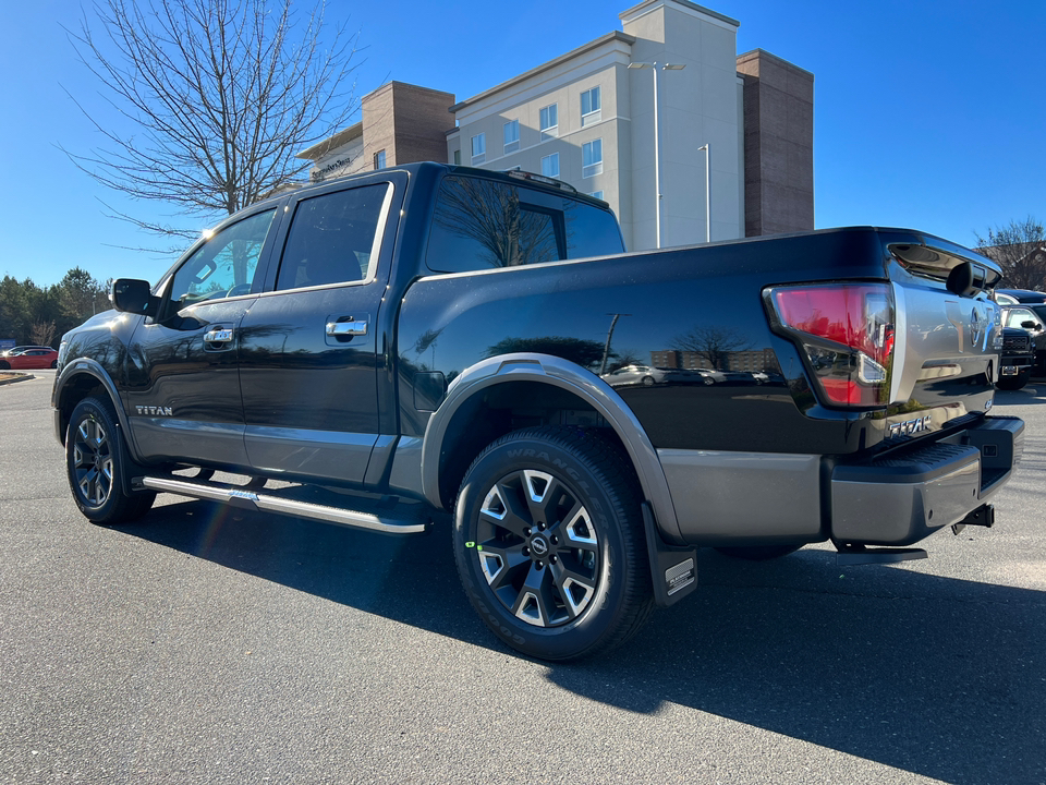 2024 Nissan Titan Platinum Reserve 7