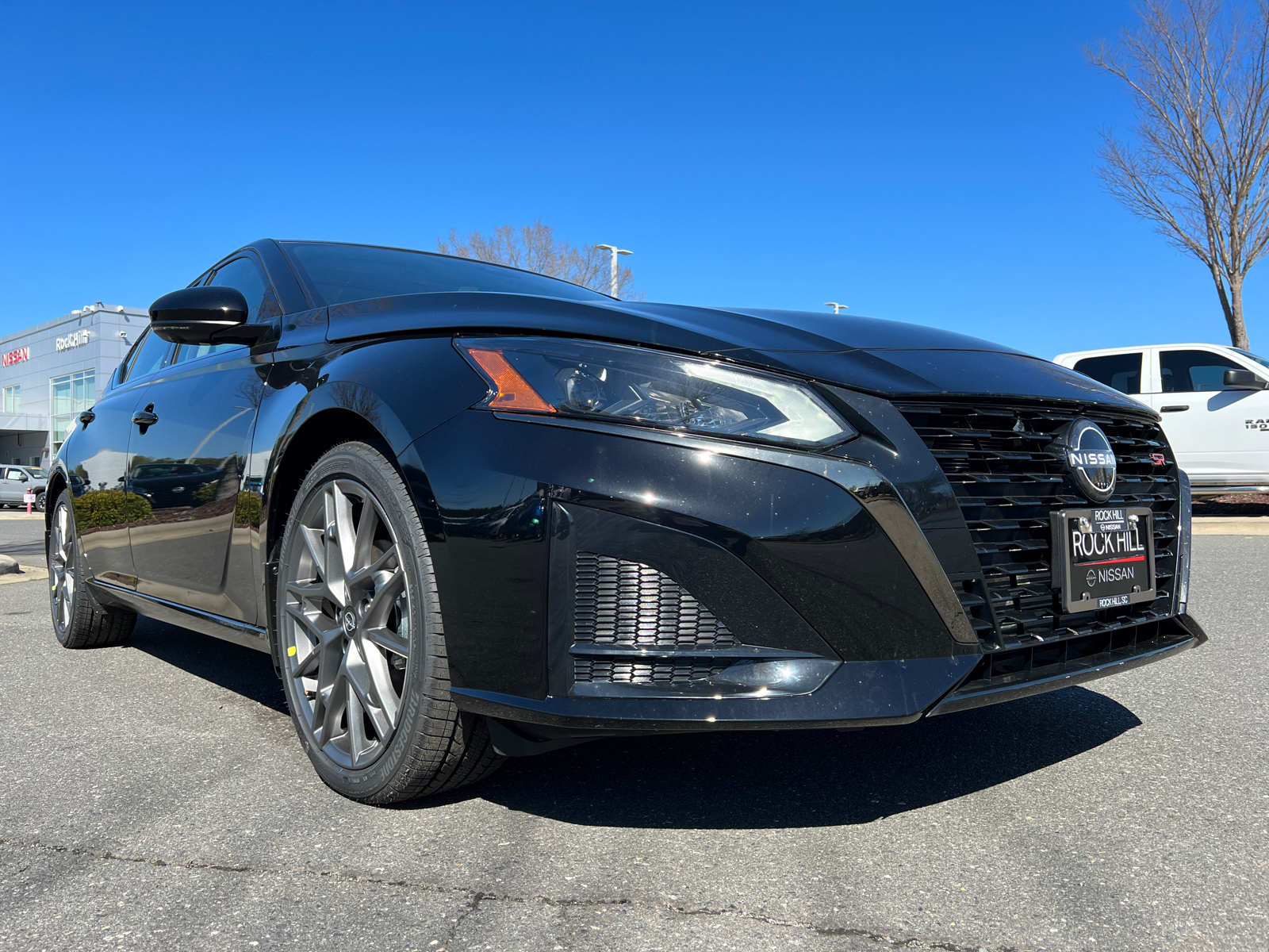 2024 Nissan Altima 2.0 SR 1