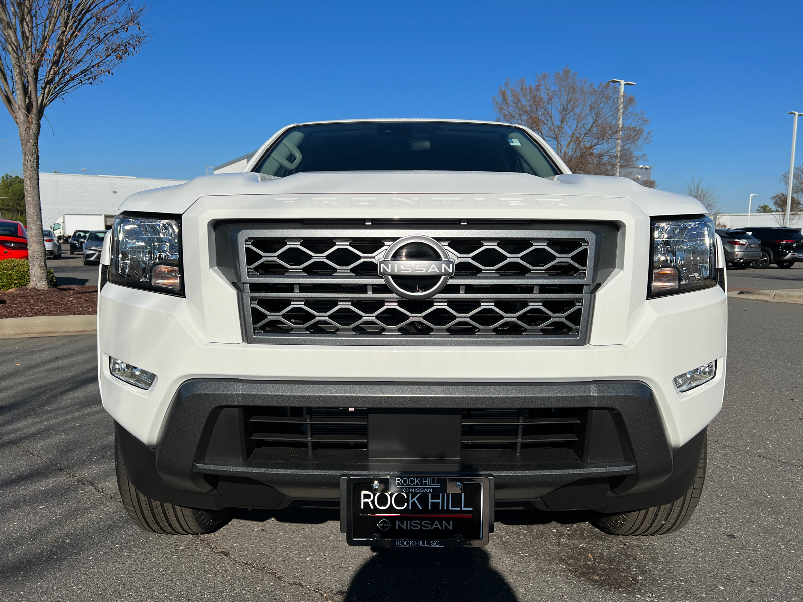 2024 Nissan Frontier SV 2