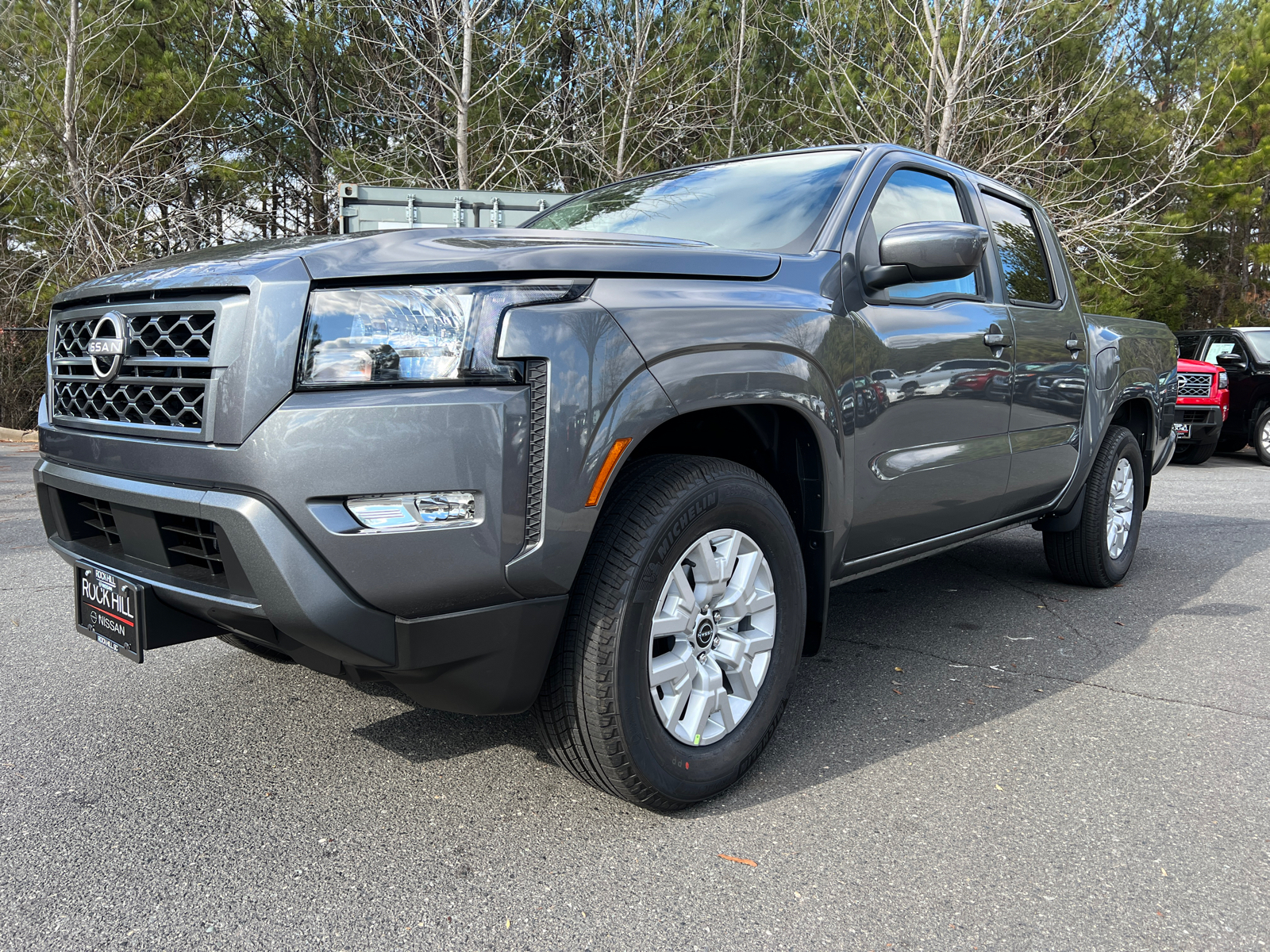 2024 Nissan Frontier SV 4