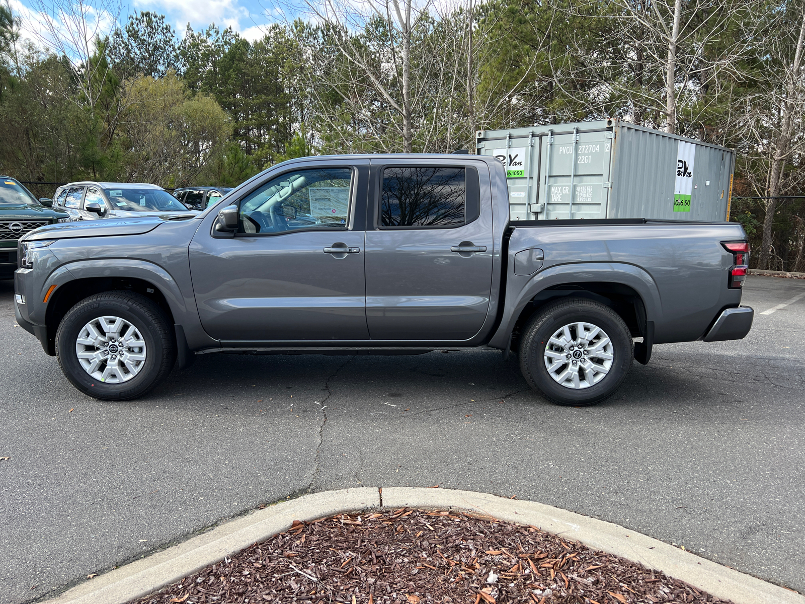 2024 Nissan Frontier SV 5