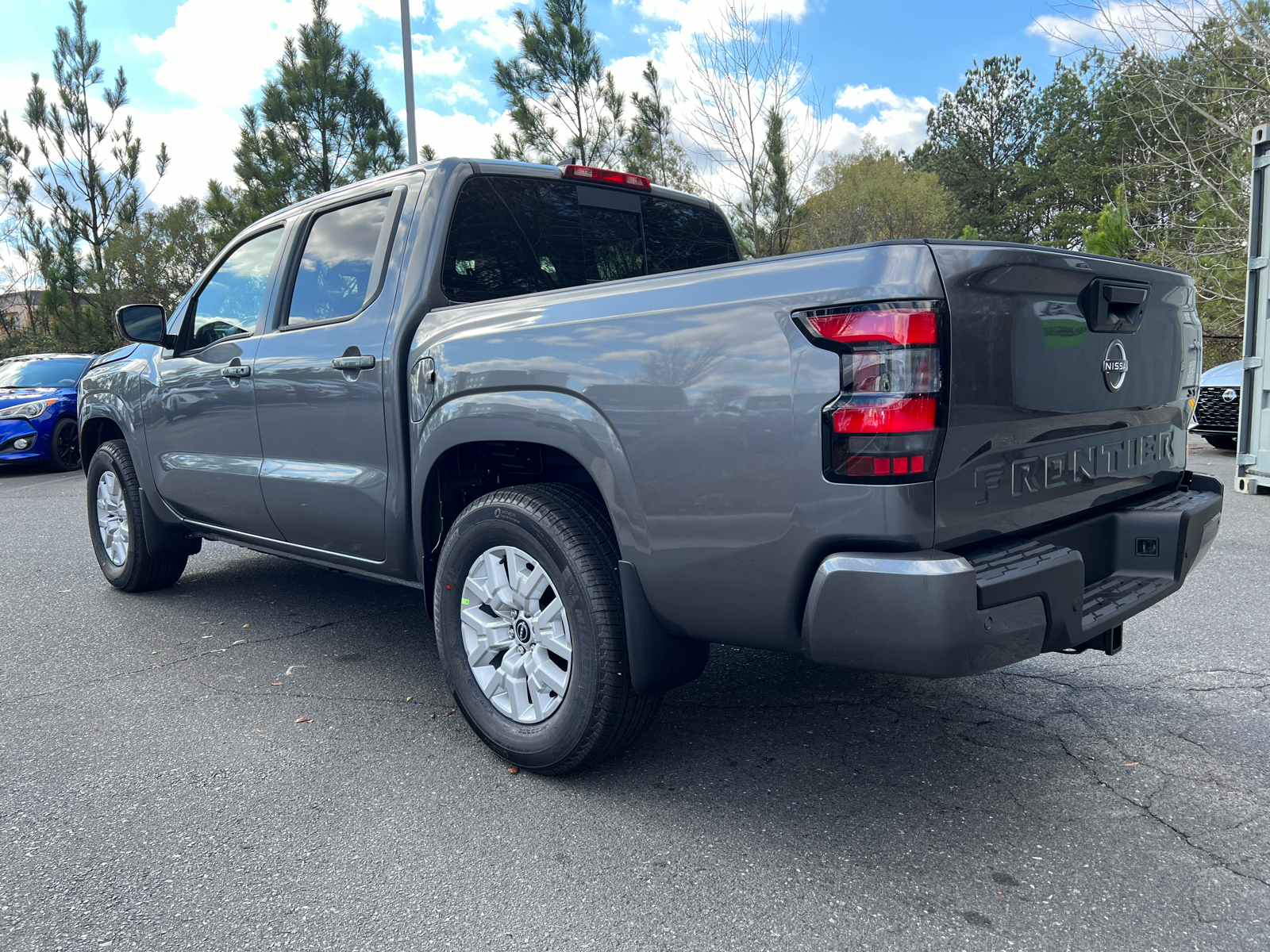 2024 Nissan Frontier SV 7