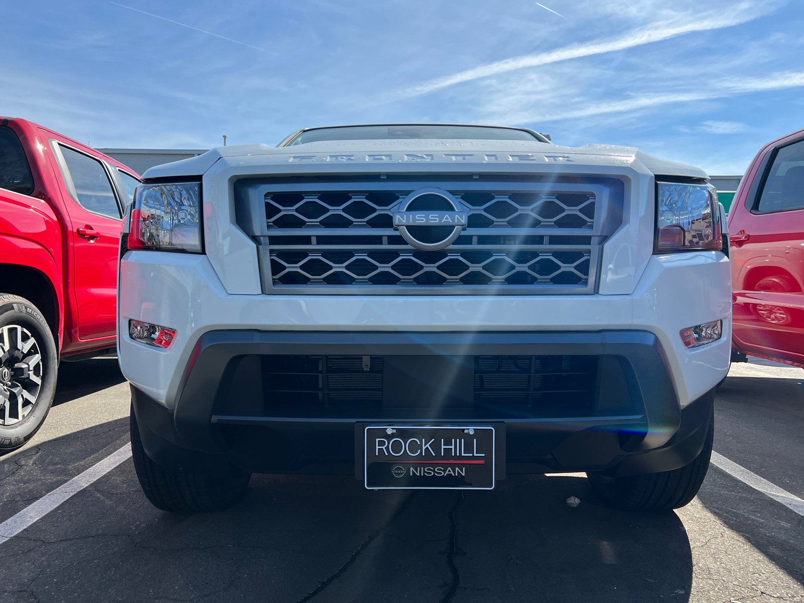 2024 Nissan Frontier SV 2