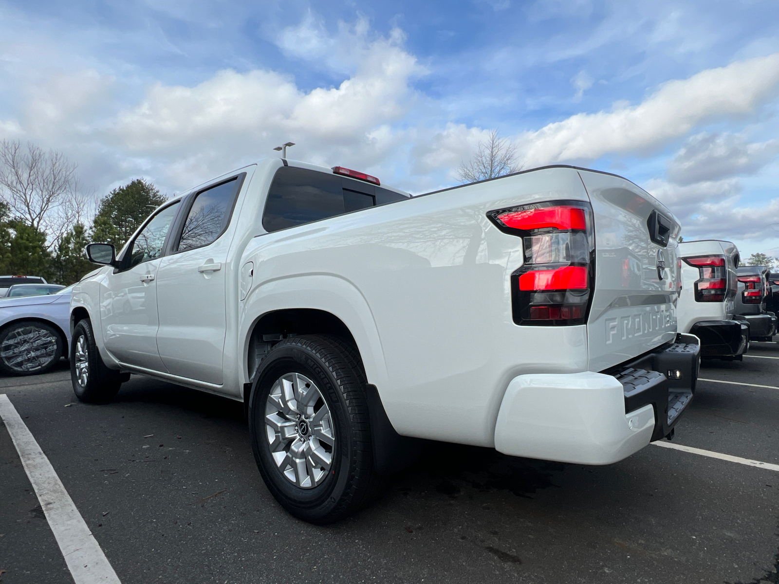 2024 Nissan Frontier SV 5