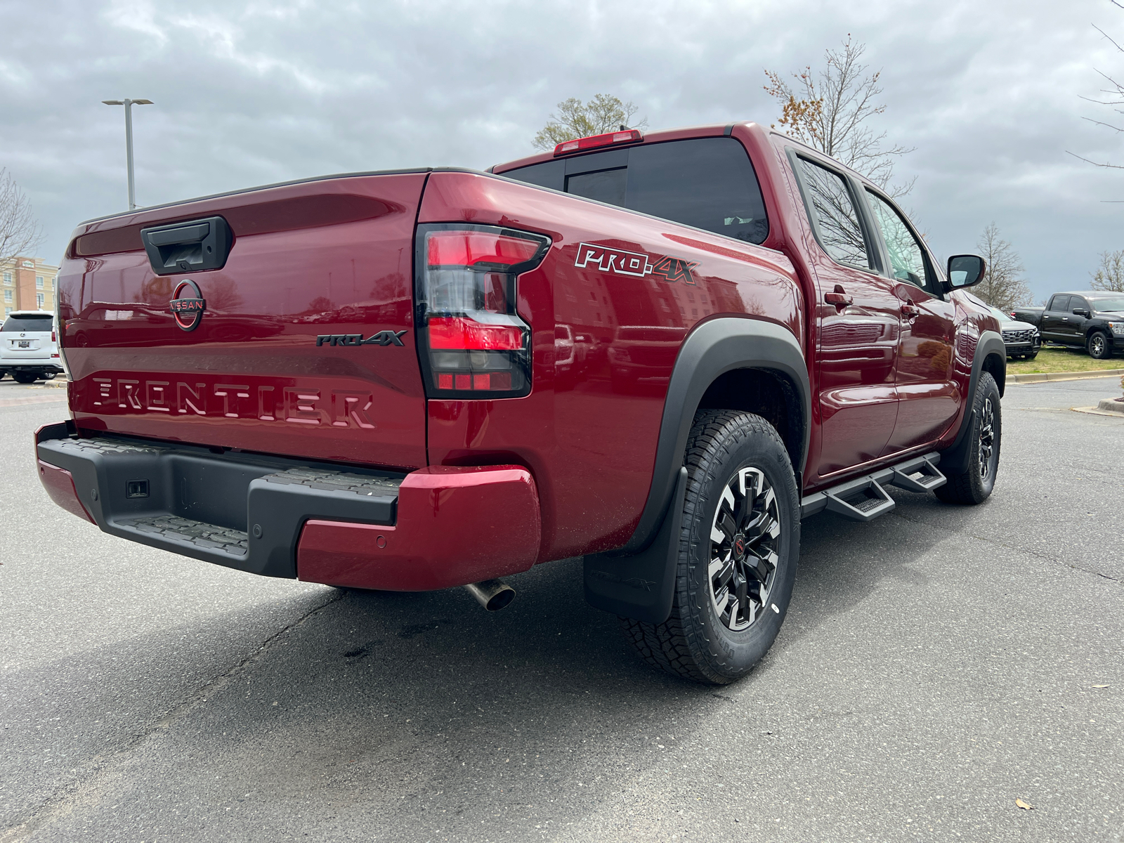 2024 Nissan Frontier PRO-4X 10